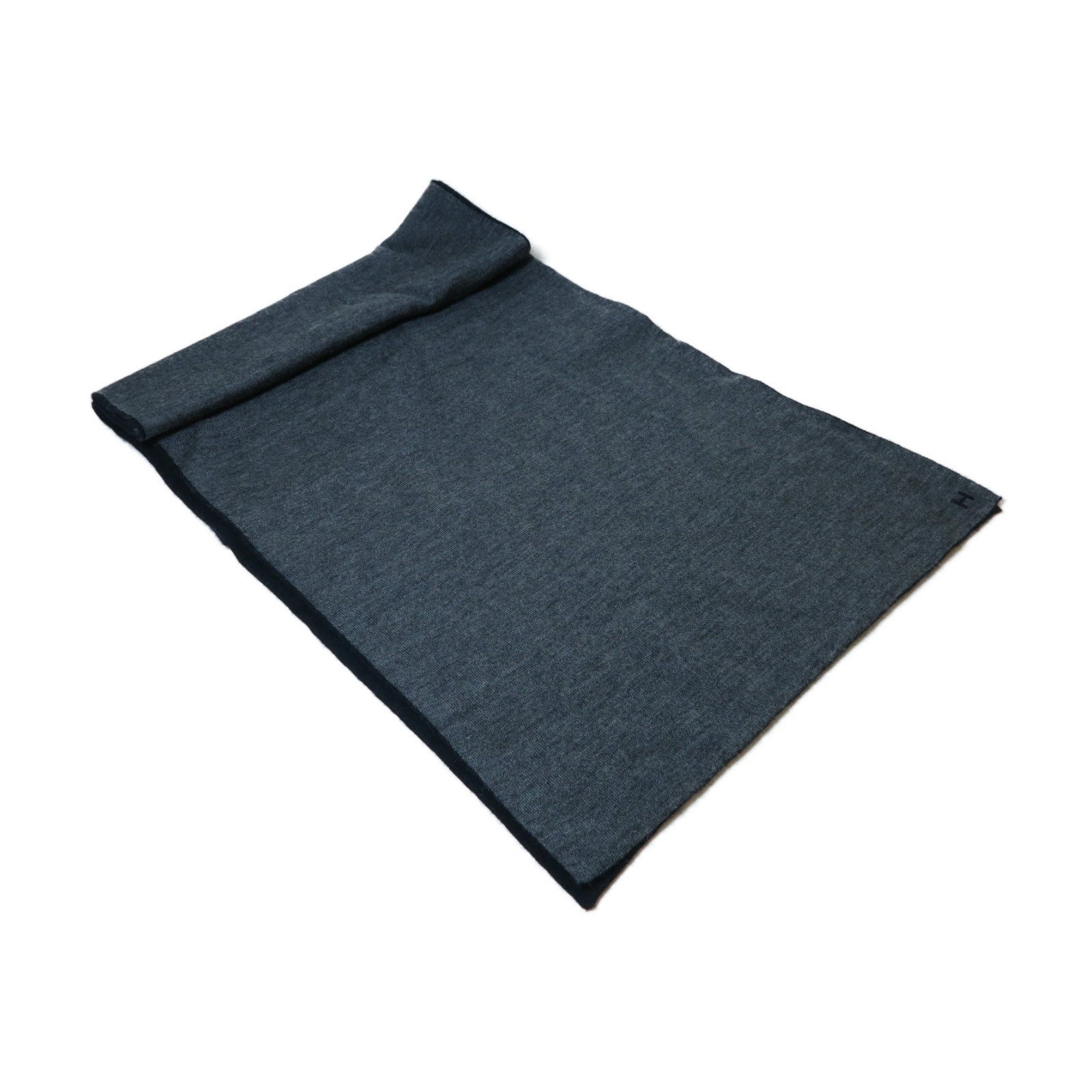 HERMES 【激減優惠】羊絨/絲質Scarf圍巾黑色/灰色