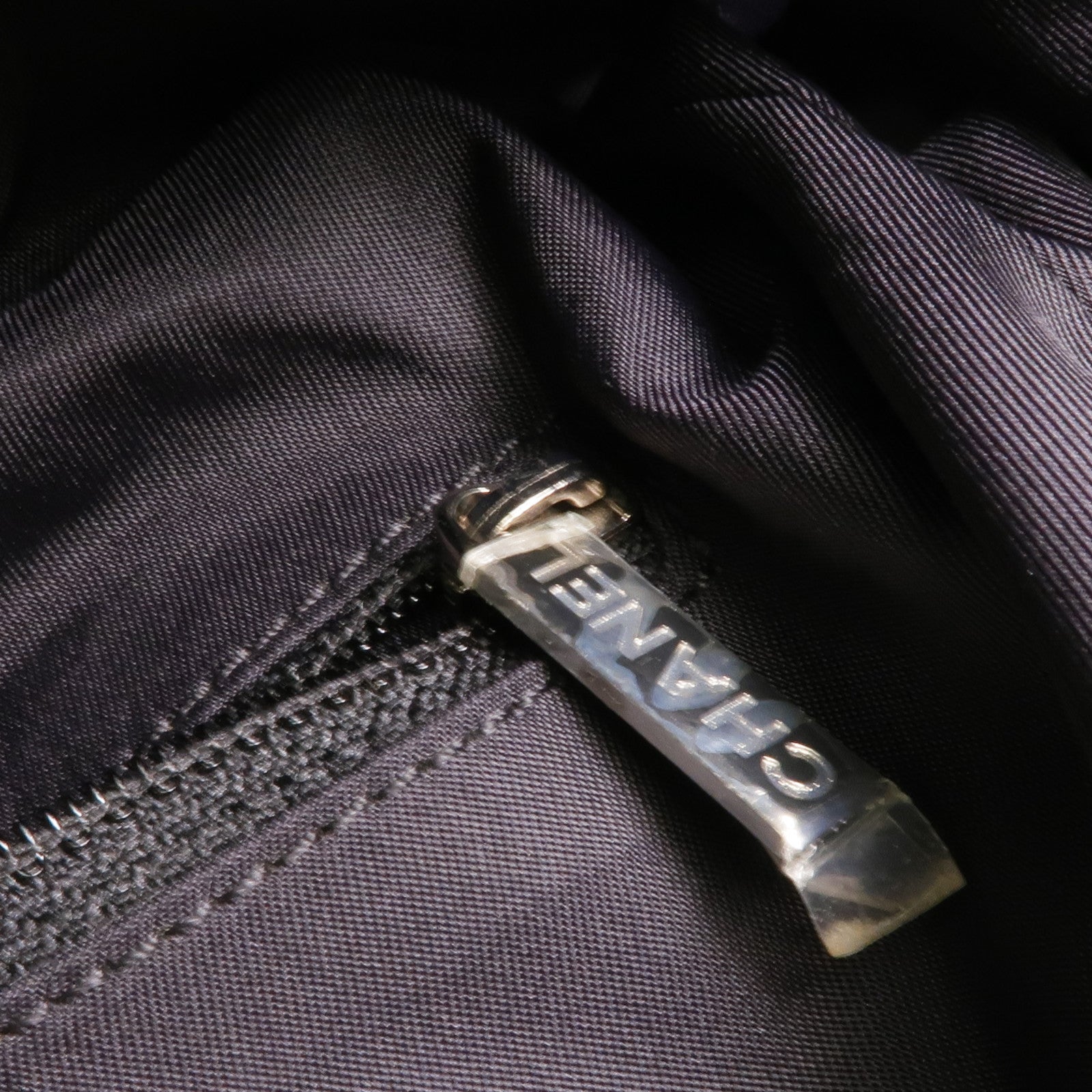 CHANEL 牛皮皮革Tote Bag銀扣手挽袋