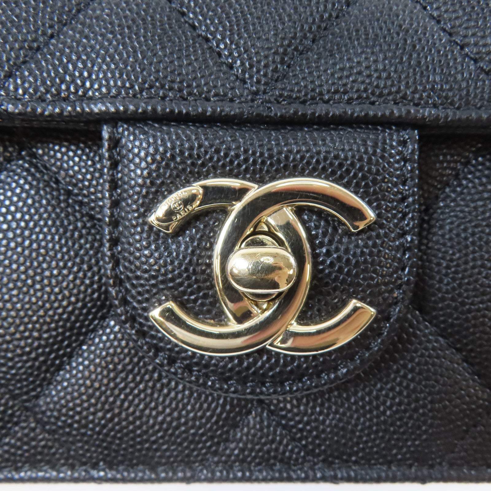CHANEL 菱格牛皮皮革Chain Flap Bag金扣鏈帶肩背袋黑色