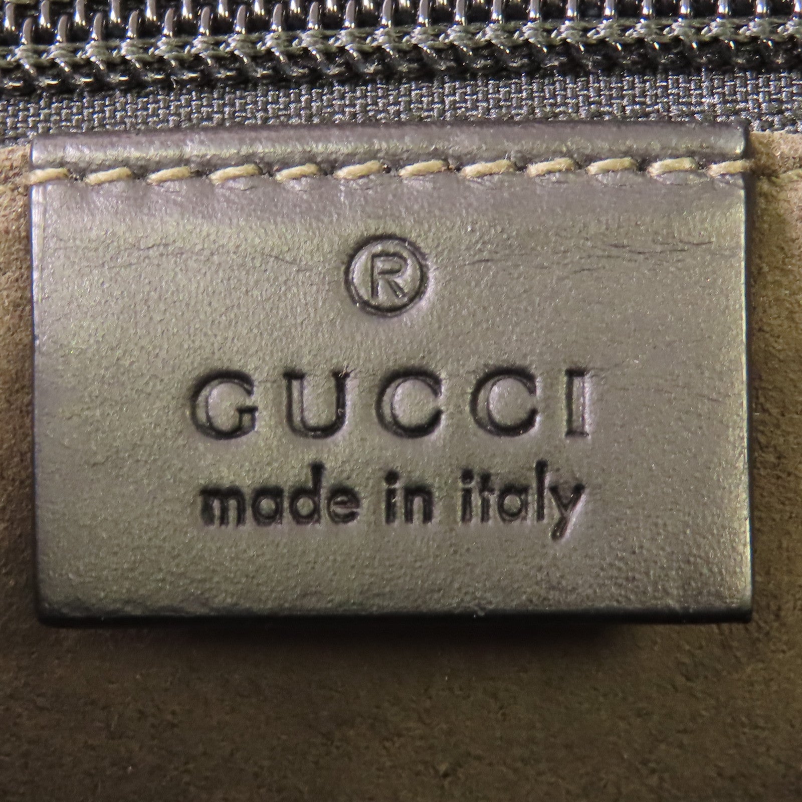 GUCCI 牛皮皮革Shoulder Bag銀扣肩背袋