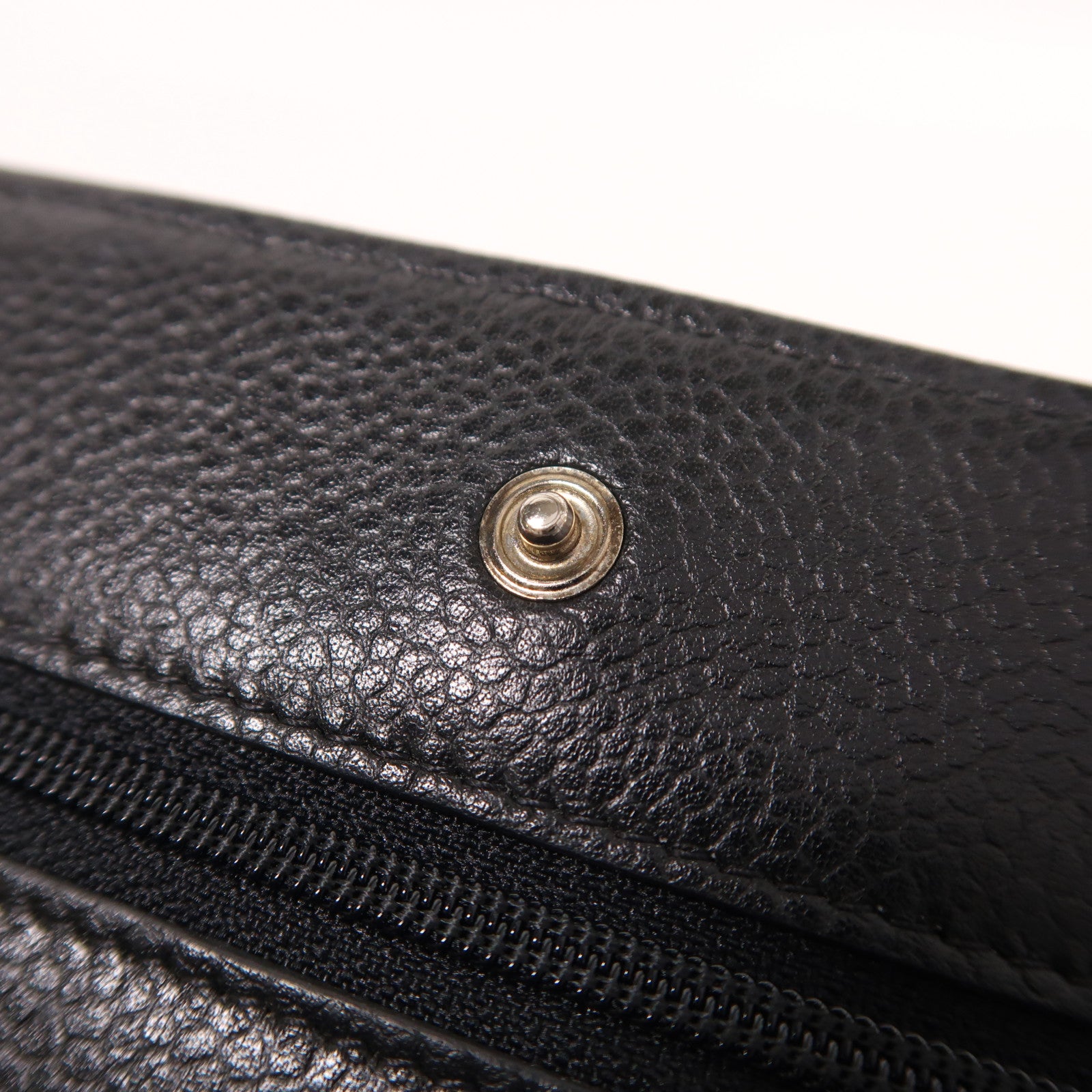 CHANEL 牛皮皮革WOC Wallet On Chain銀扣鏈帶肩背袋