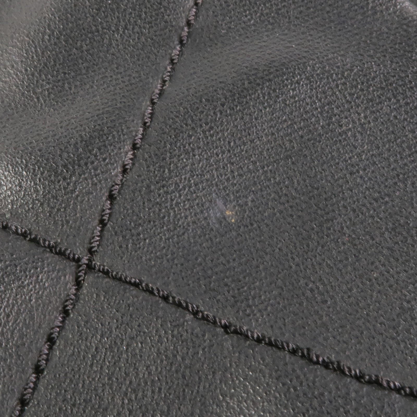 CHANEL 牛皮皮革Tote Bag銀扣手挽袋