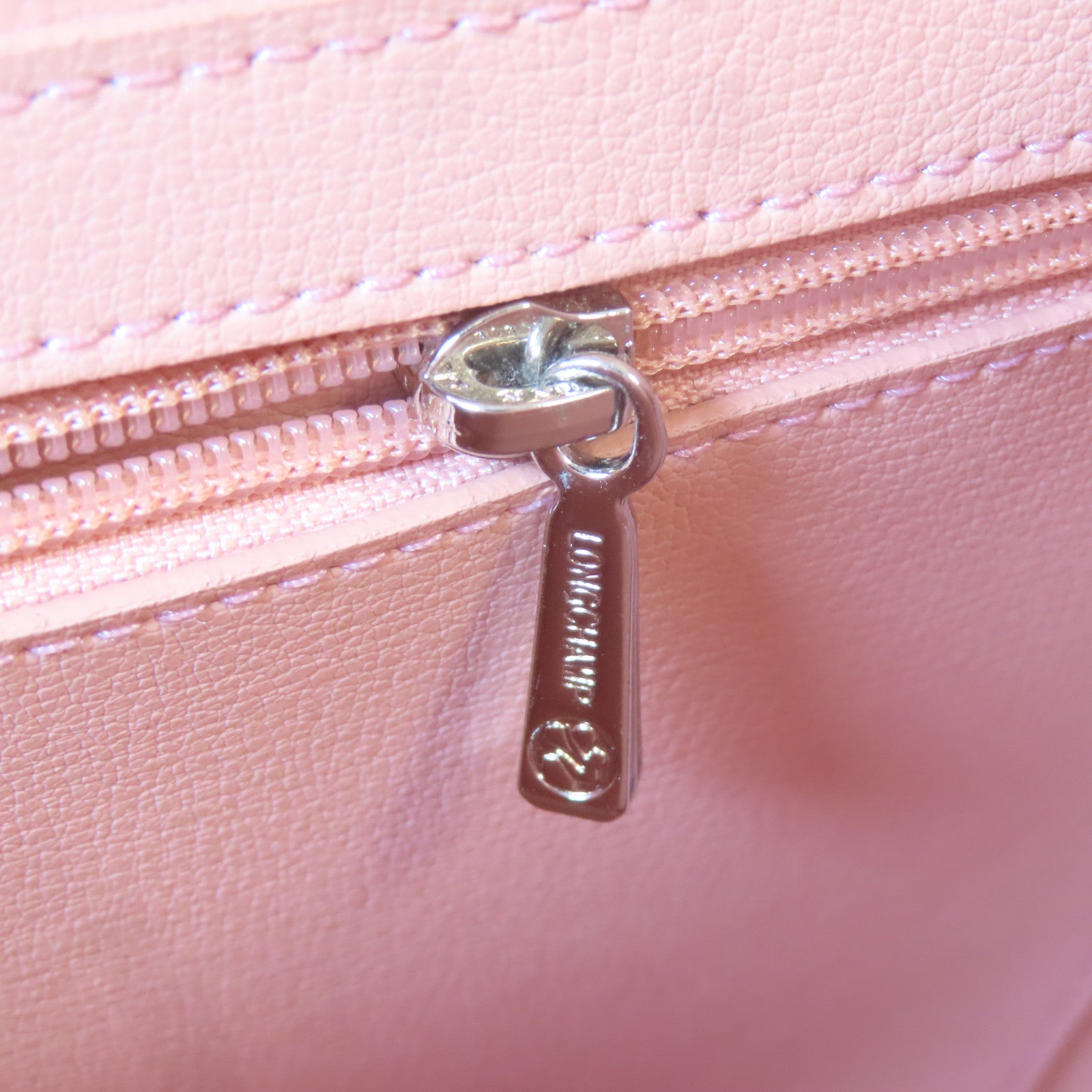 Longchamp 牛皮皮革Handbag銀扣手挽袋粉紅色