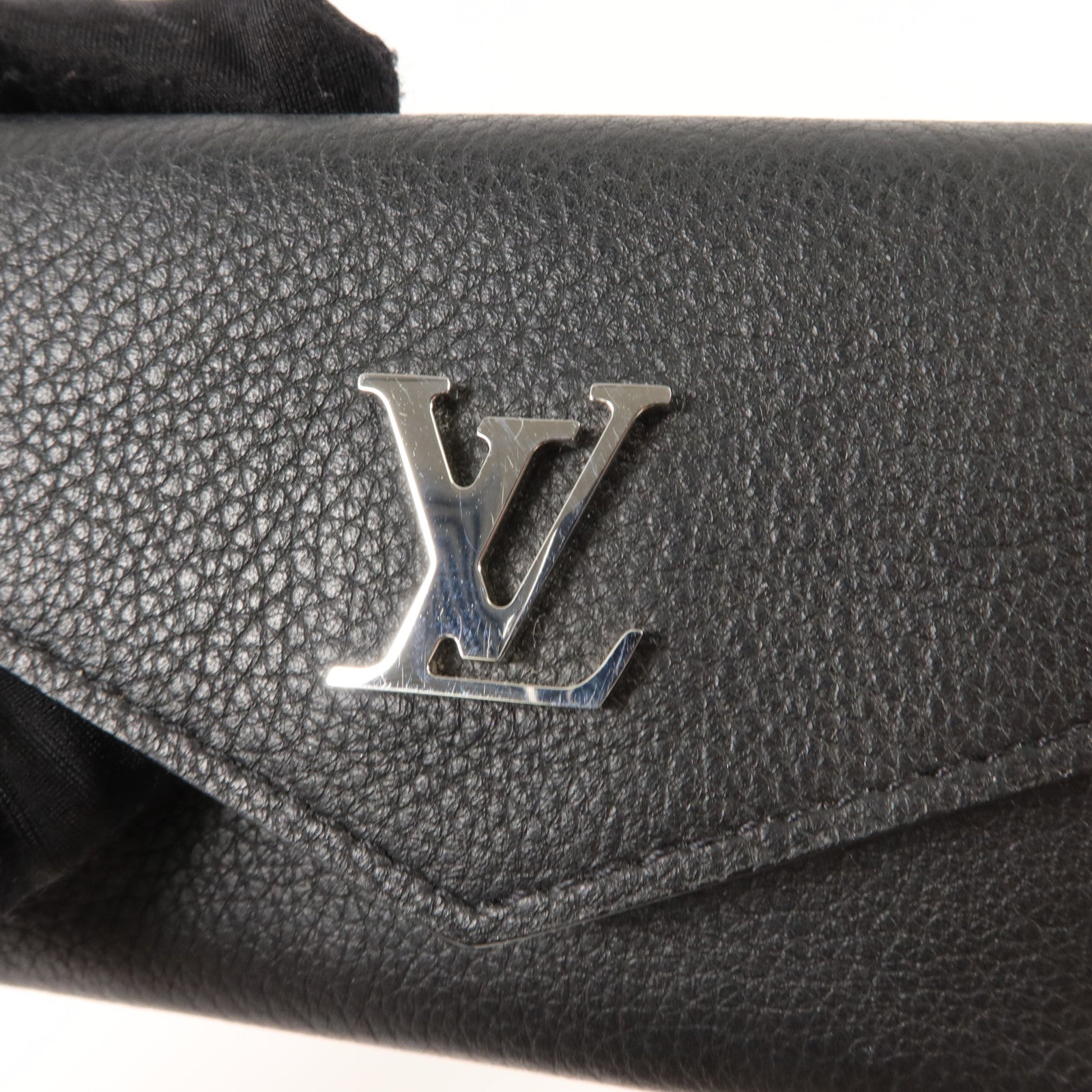 LOUIS VUITTON 牛皮皮革Lock Me Mini錢包