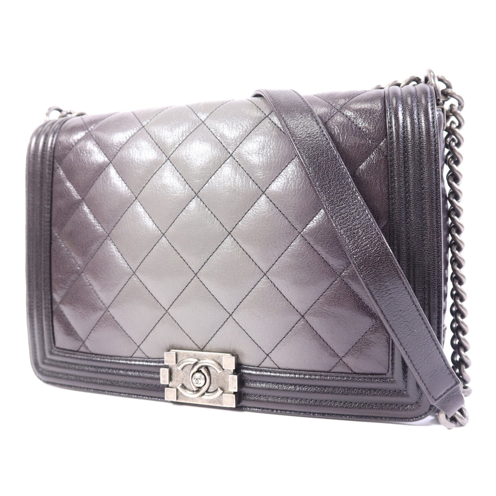 CHANEL 牛皮皮革Boy 30銀扣鏈帶肩背袋