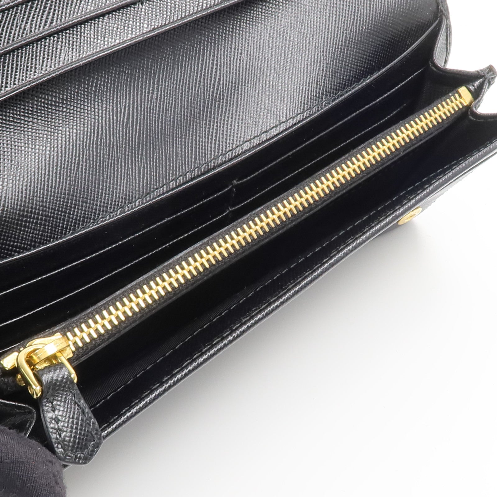 PRADA Saffiano皮革Long Wallet長錢包