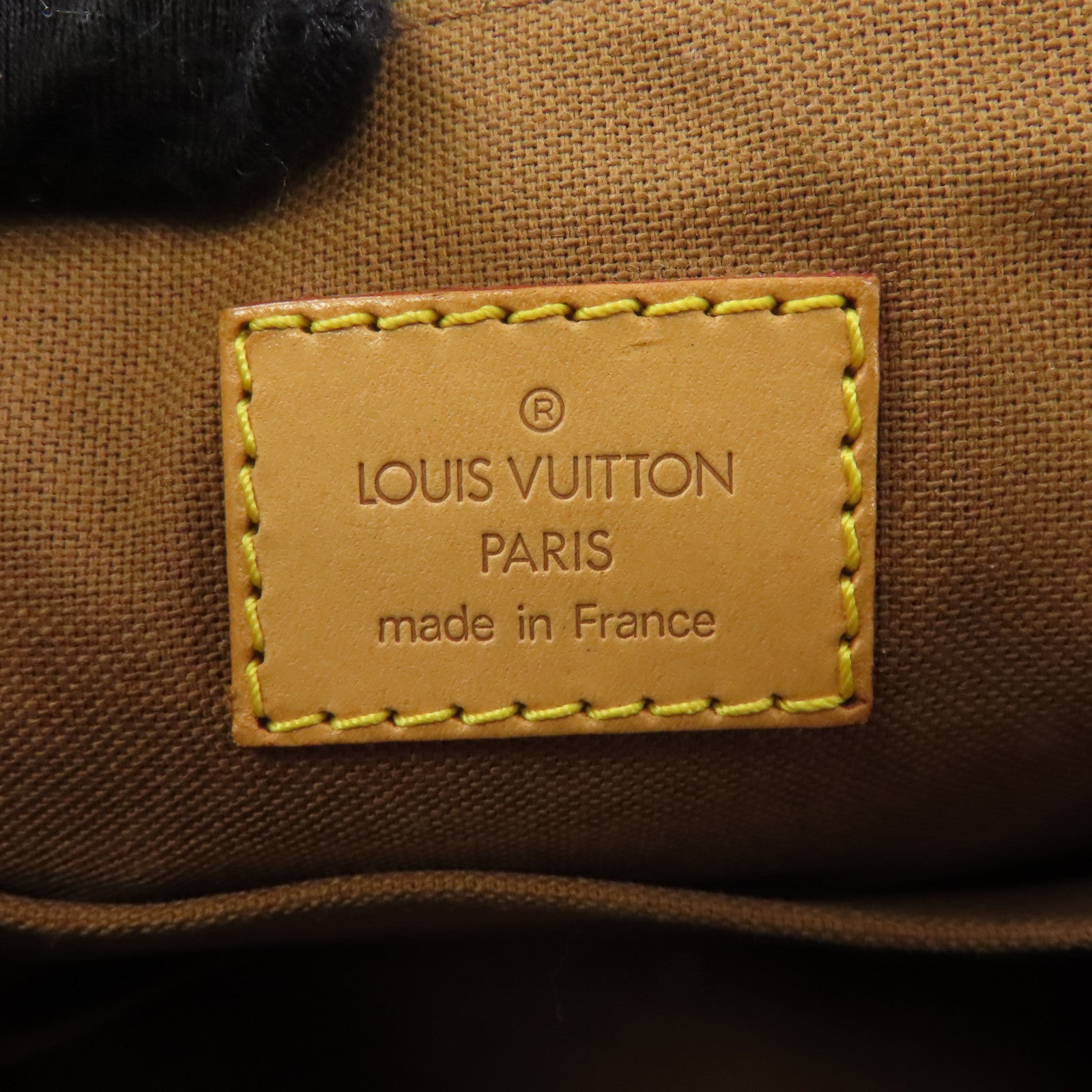 LOUIS VUITTON Monogram Popincourt Haut金扣肩背袋啡色