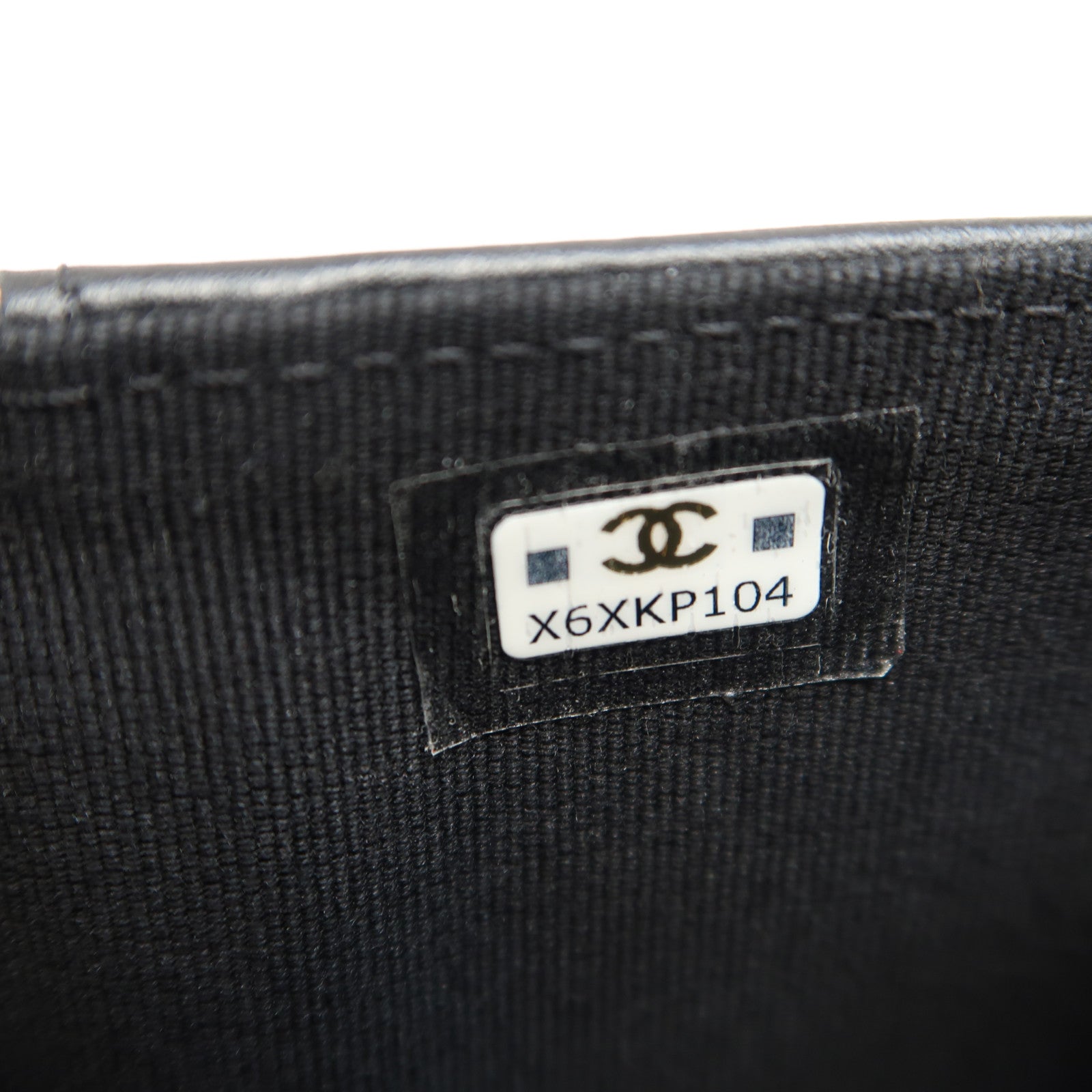 CHANEL 菱格Caviar皮革Wallet金扣長錢包黑色