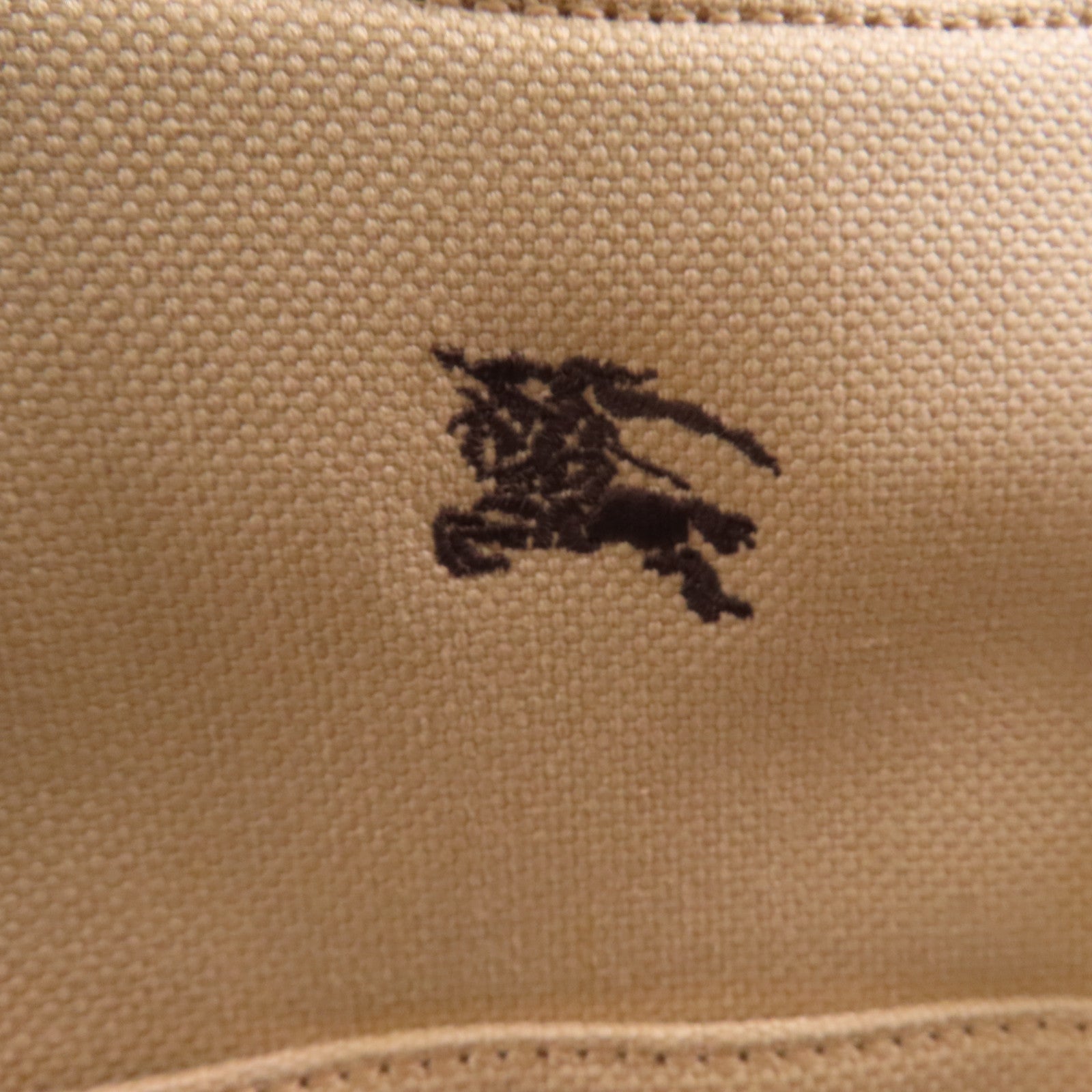 BURBERRY 帆布Shoulder Bag銀扣肩背袋