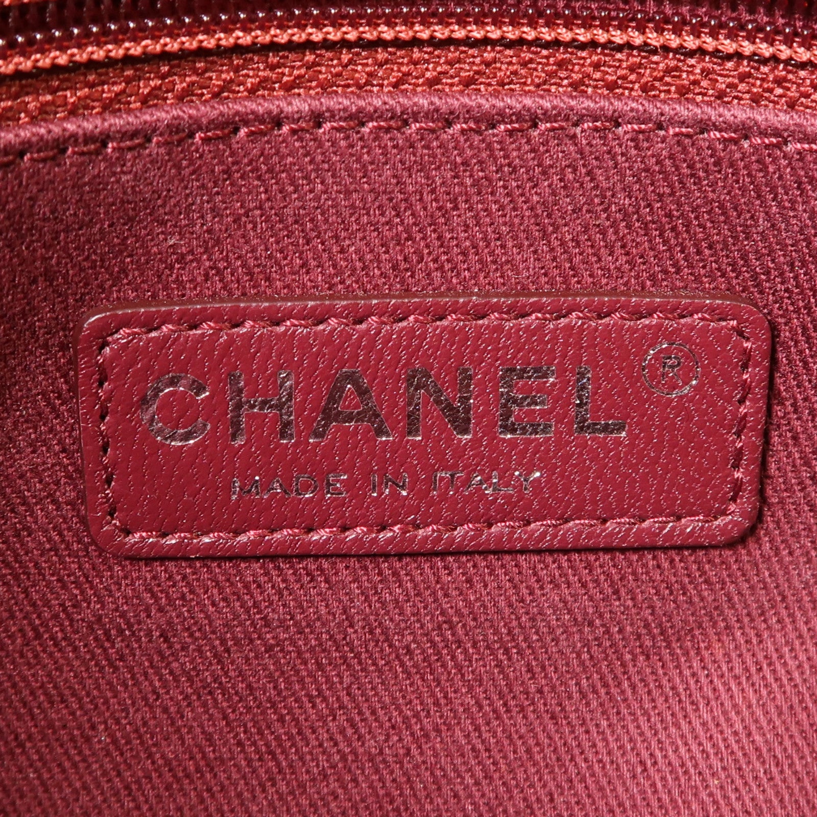 CHANEL 牛皮皮革Chain Shoulder銀扣鏈帶肩背袋