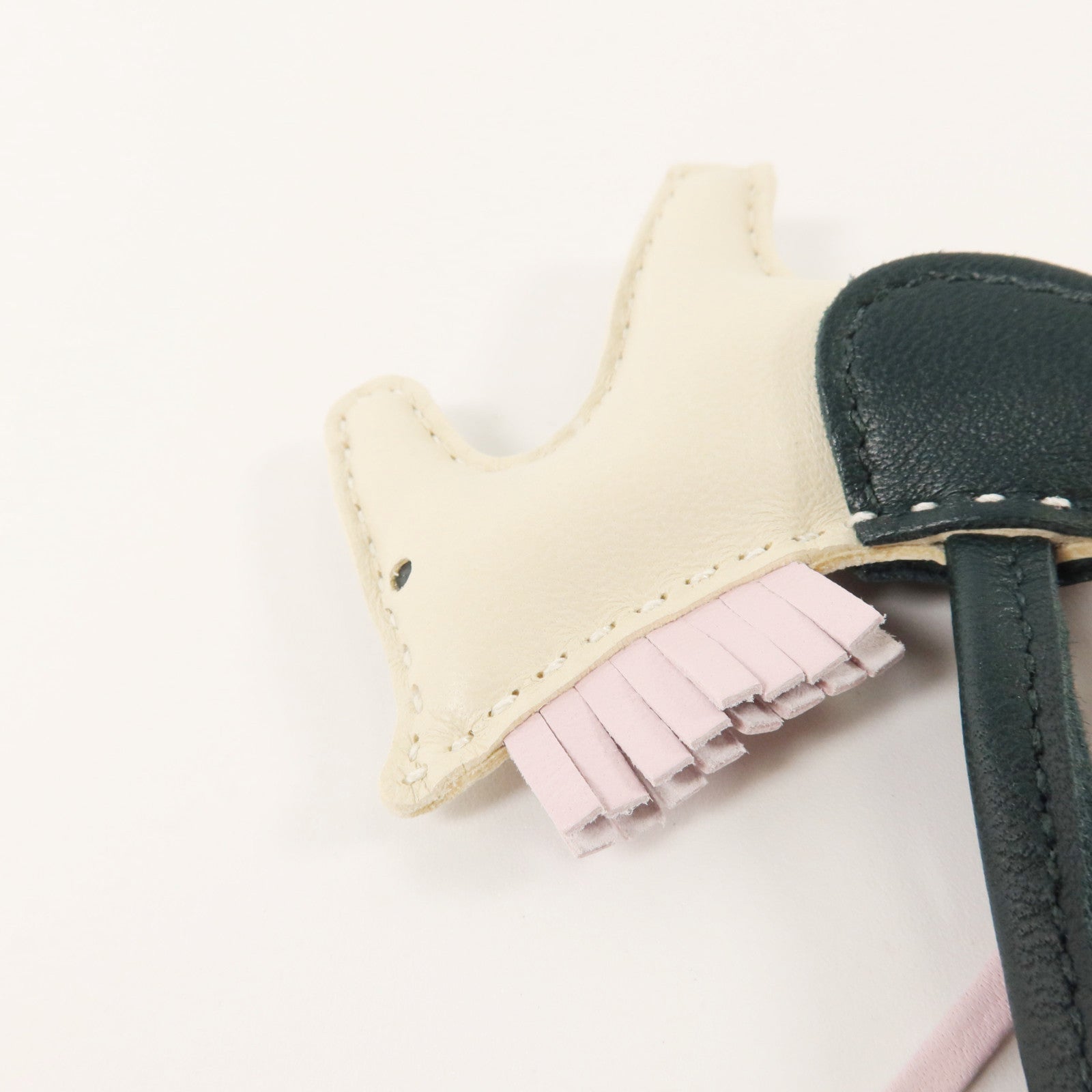 HERMES Milo皮革Rodeo PM掛飾Craie/Mauve Pale/Ver