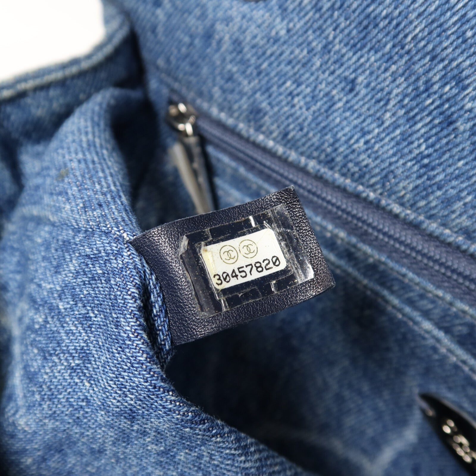 CHANEL 牛仔布Classic 25銀扣鏈帶肩背袋