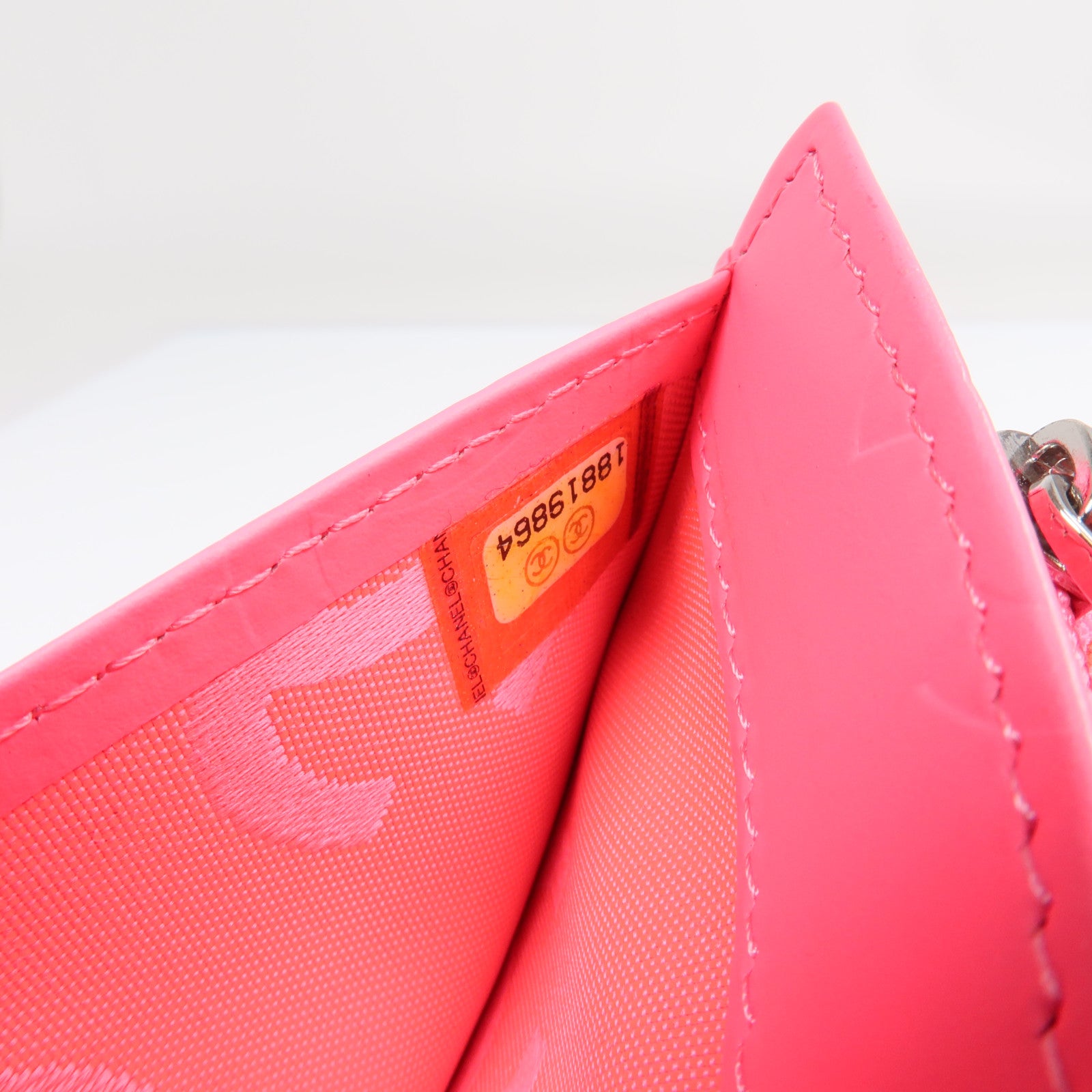 CHANEL 牛皮皮革Cambon Long Wallet銀扣長錢包