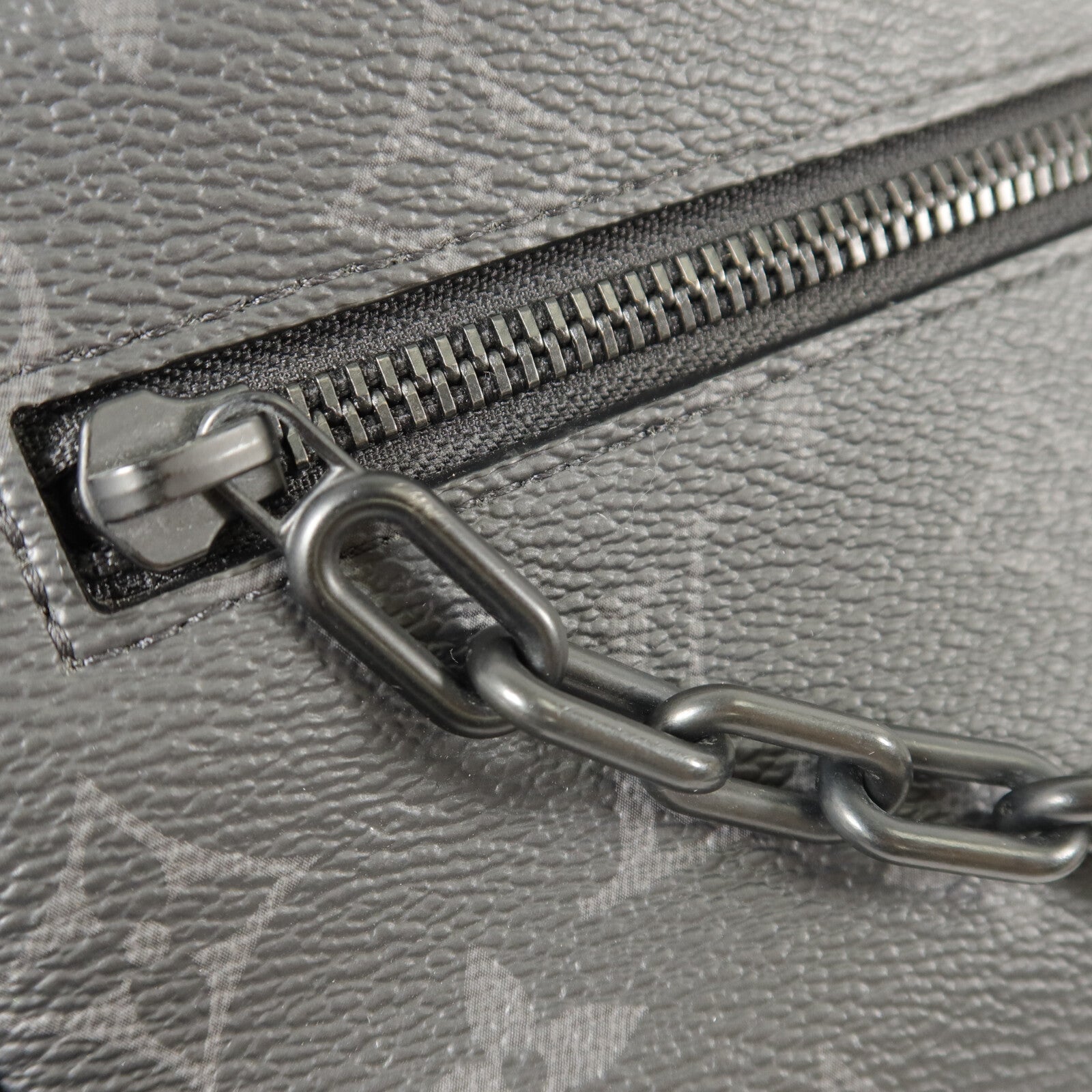 LOUIS VUITTON Monogram Eclipse Mini Soft Trunk肩背袋