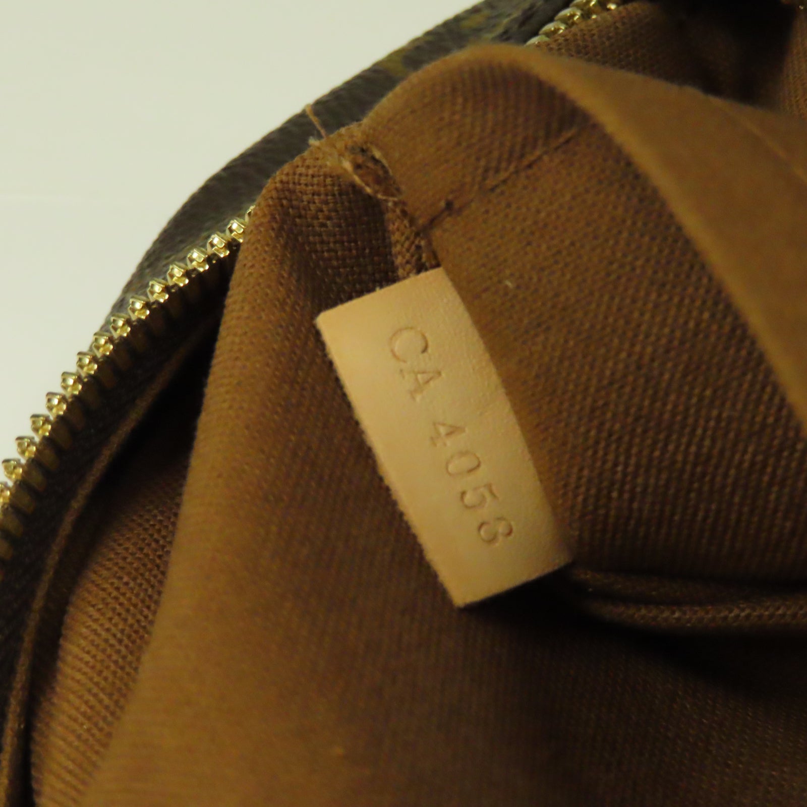 LOUIS VUITTON 【激減優惠】Monogram Sac Bosphore 2 Way Bag金扣手挽肩背兩用袋