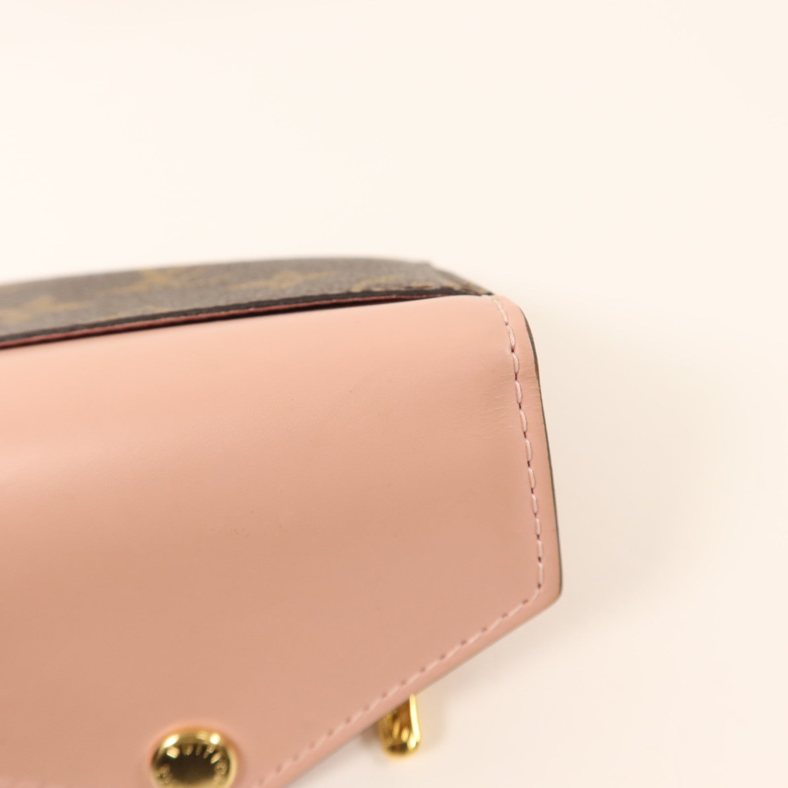LOUIS VUITTON Monogram/牛皮皮革Zoe Wallet金扣錢包