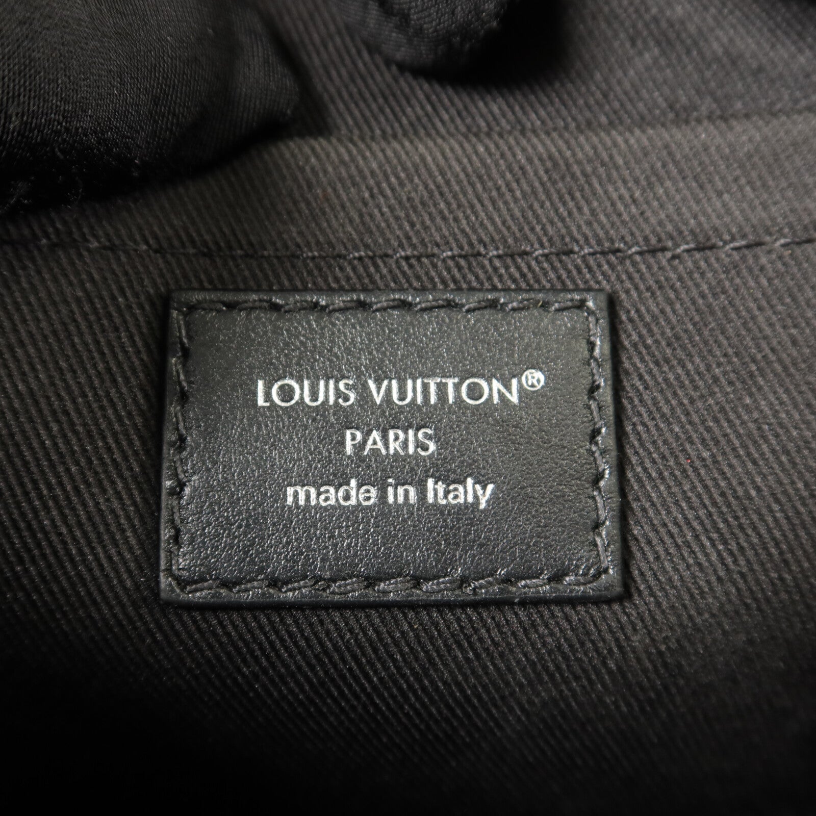 LOUIS VUITTON Monogram Eclipse Mini Soft Trunk肩背袋