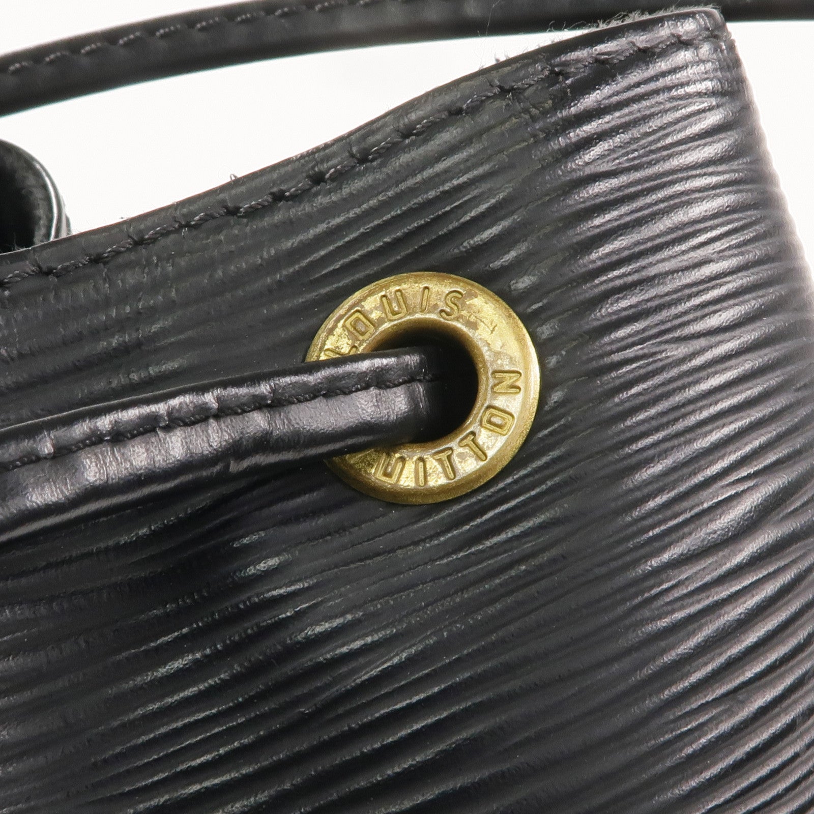 LOUIS VUITTON Epi Petit Noe金扣肩背袋