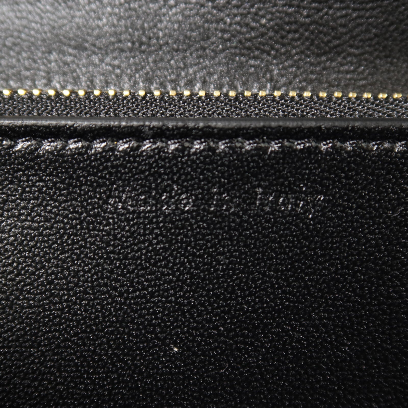 CELINE 牛皮皮革Classic Box Medium肩背袋