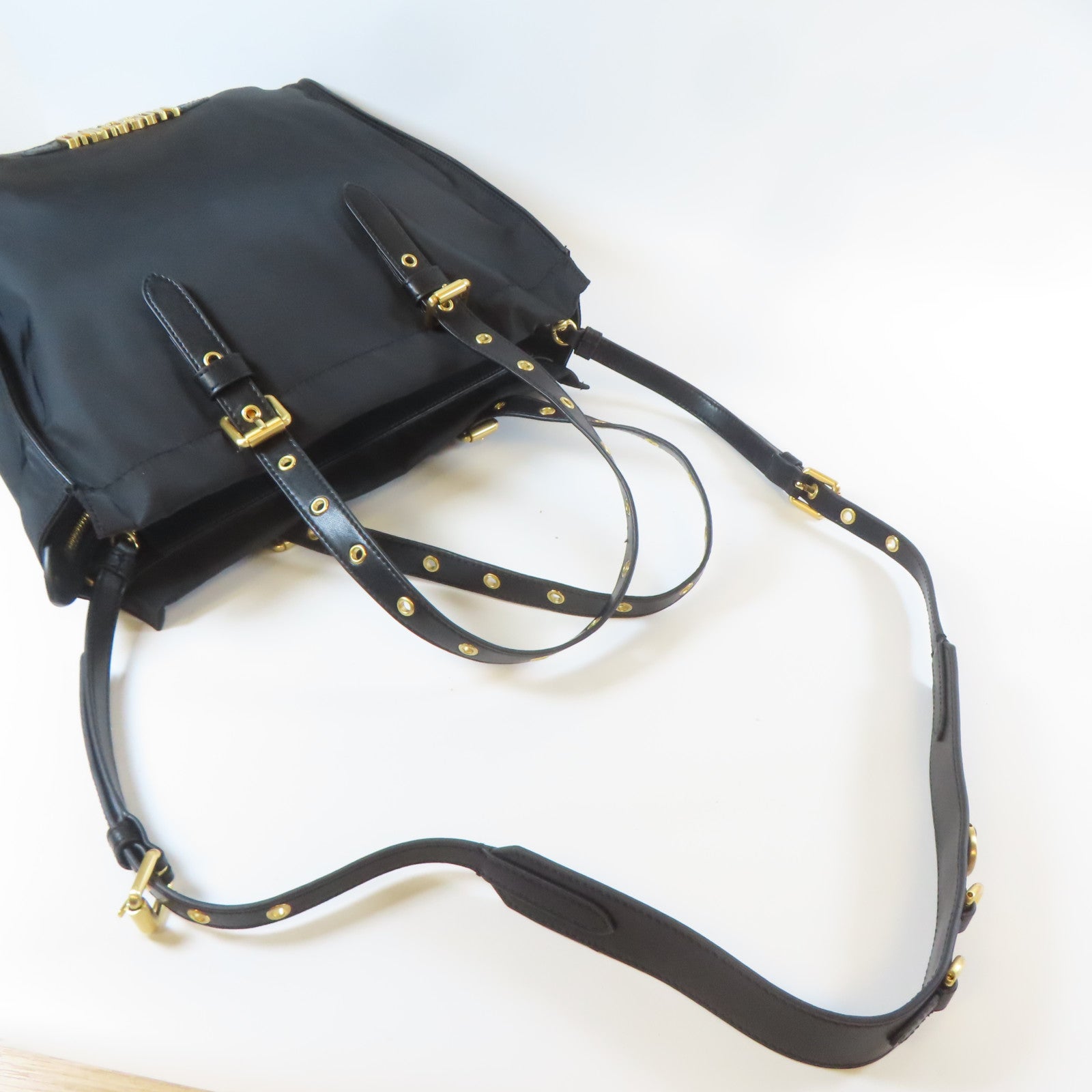 MOSCHINO 尼龍2 Way Bag金扣手挽肩背兩用袋黑色