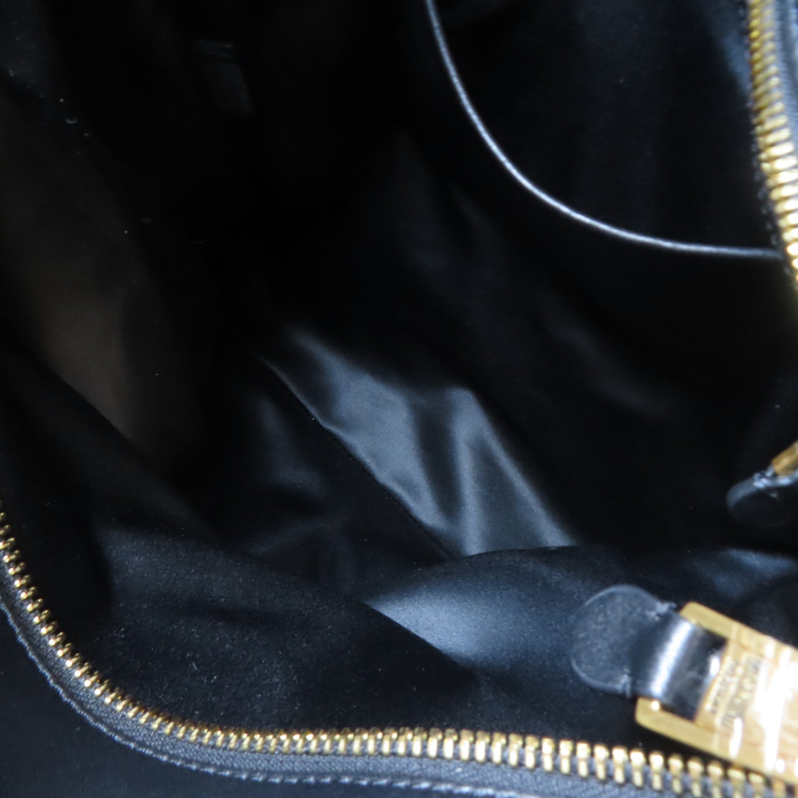 MOSCHINO 尼龍2 Way Bag金扣手挽肩背兩用袋黑色