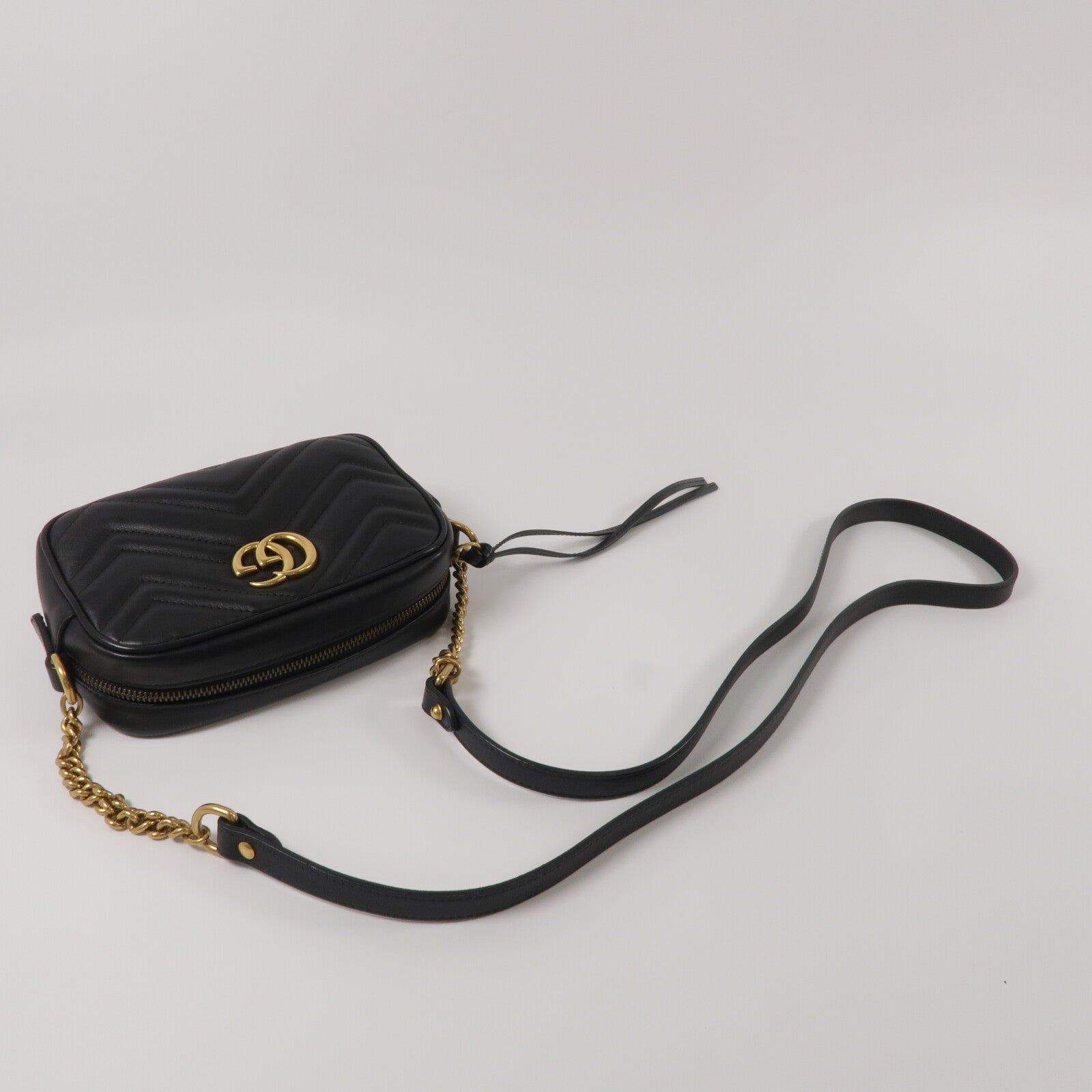 GUCCI 羊皮皮革GG Marmont Mini鏈帶肩背袋
