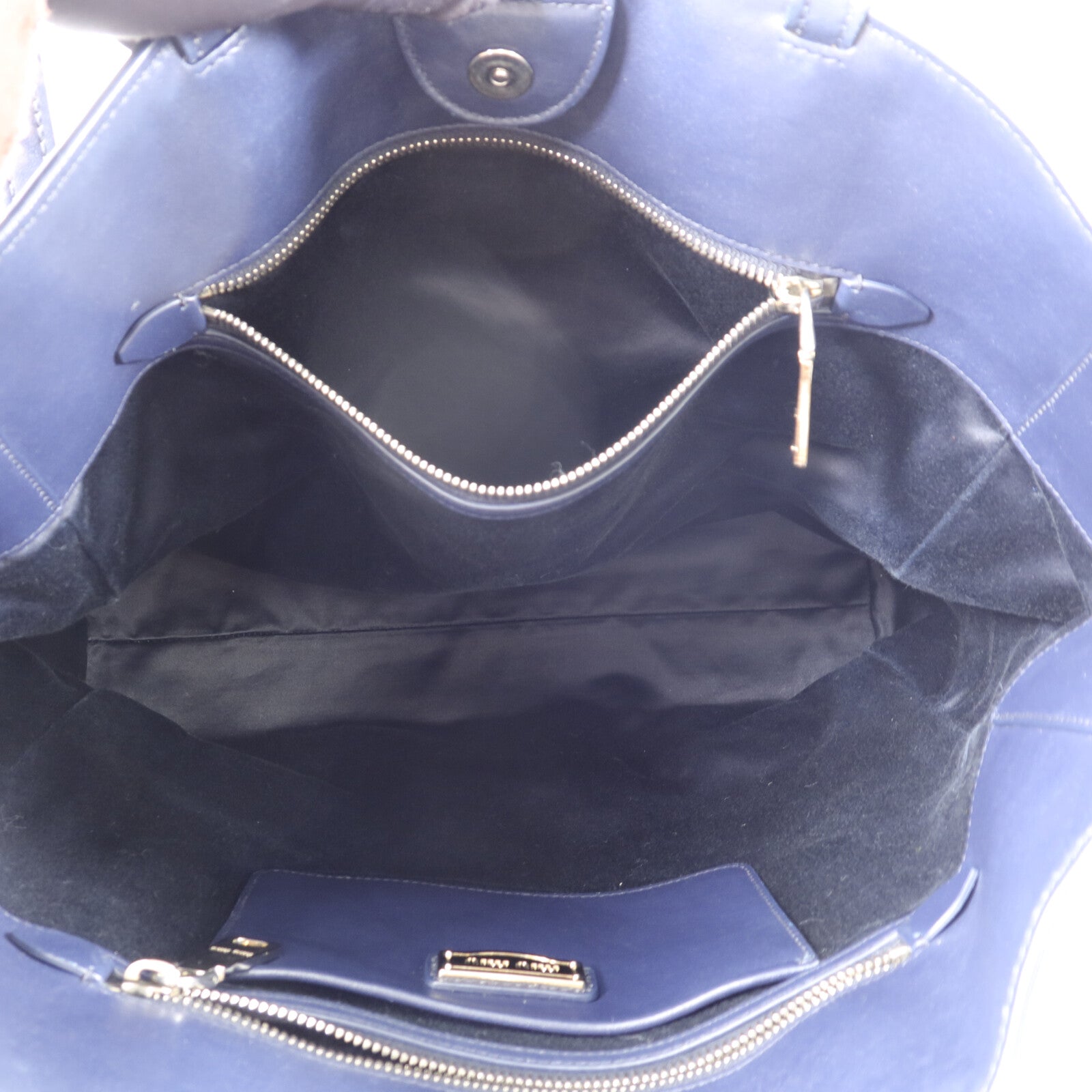 Miu Miu 牛皮皮革Tote Bag手挽袋