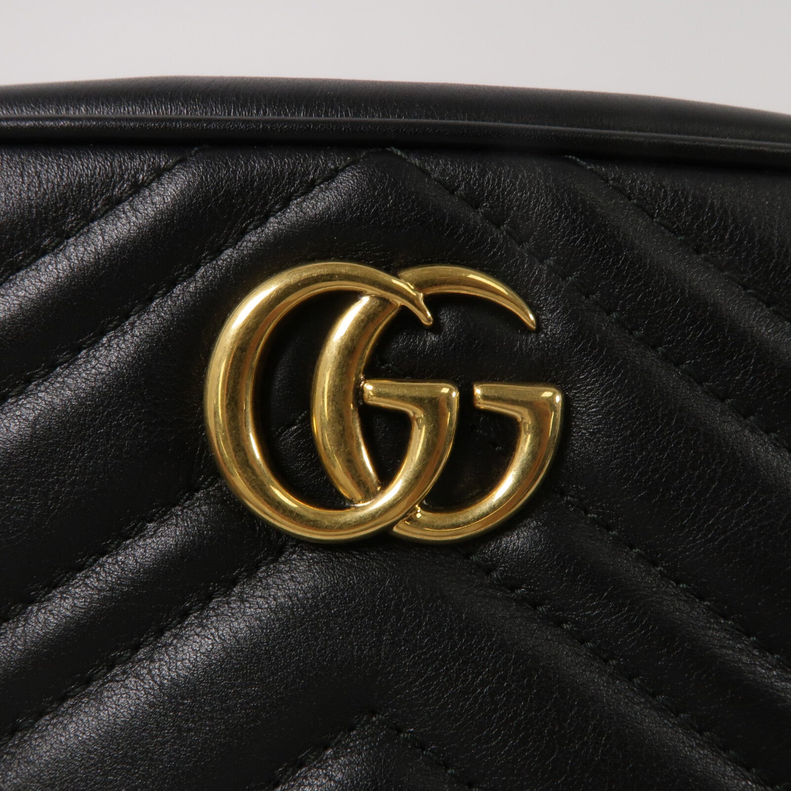 GUCCI 羊皮皮革GG Marmont Mini鏈帶肩背袋