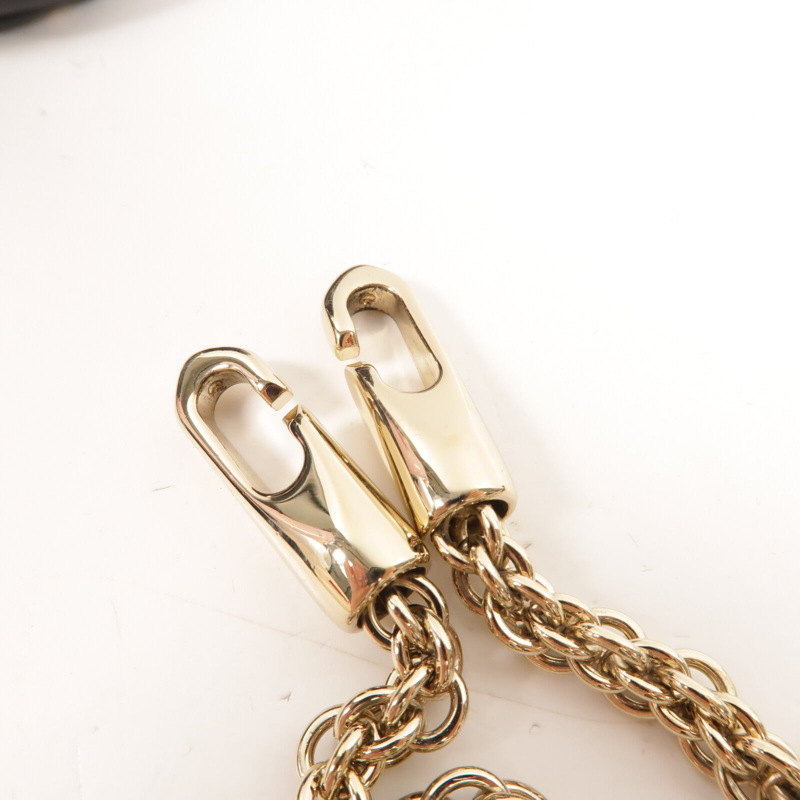 Valentino 牛皮皮革Rockstud Spike肩背袋