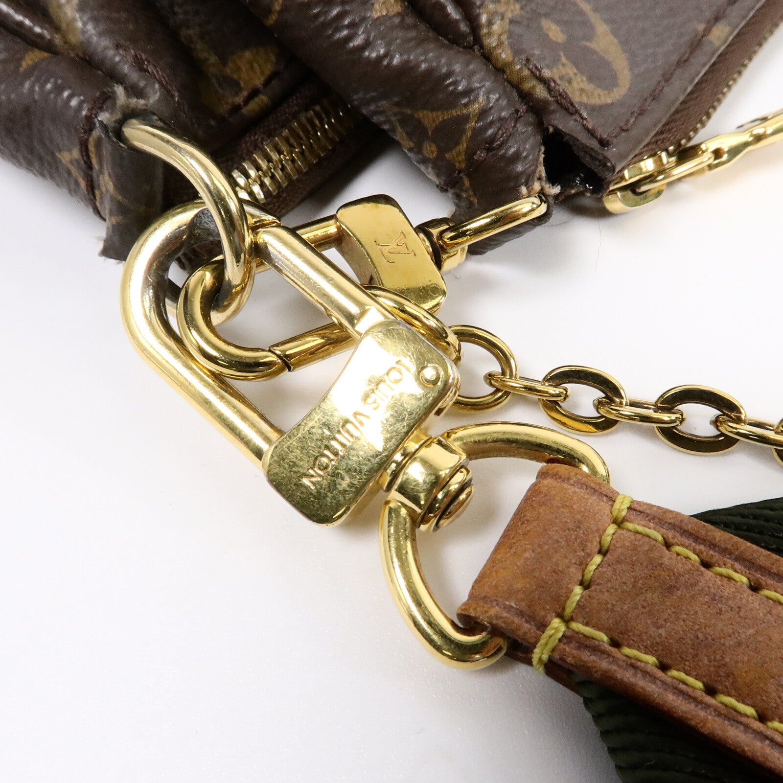 LOUIS VUITTON Monogram Multi Pochette Accessoires金扣肩背袋