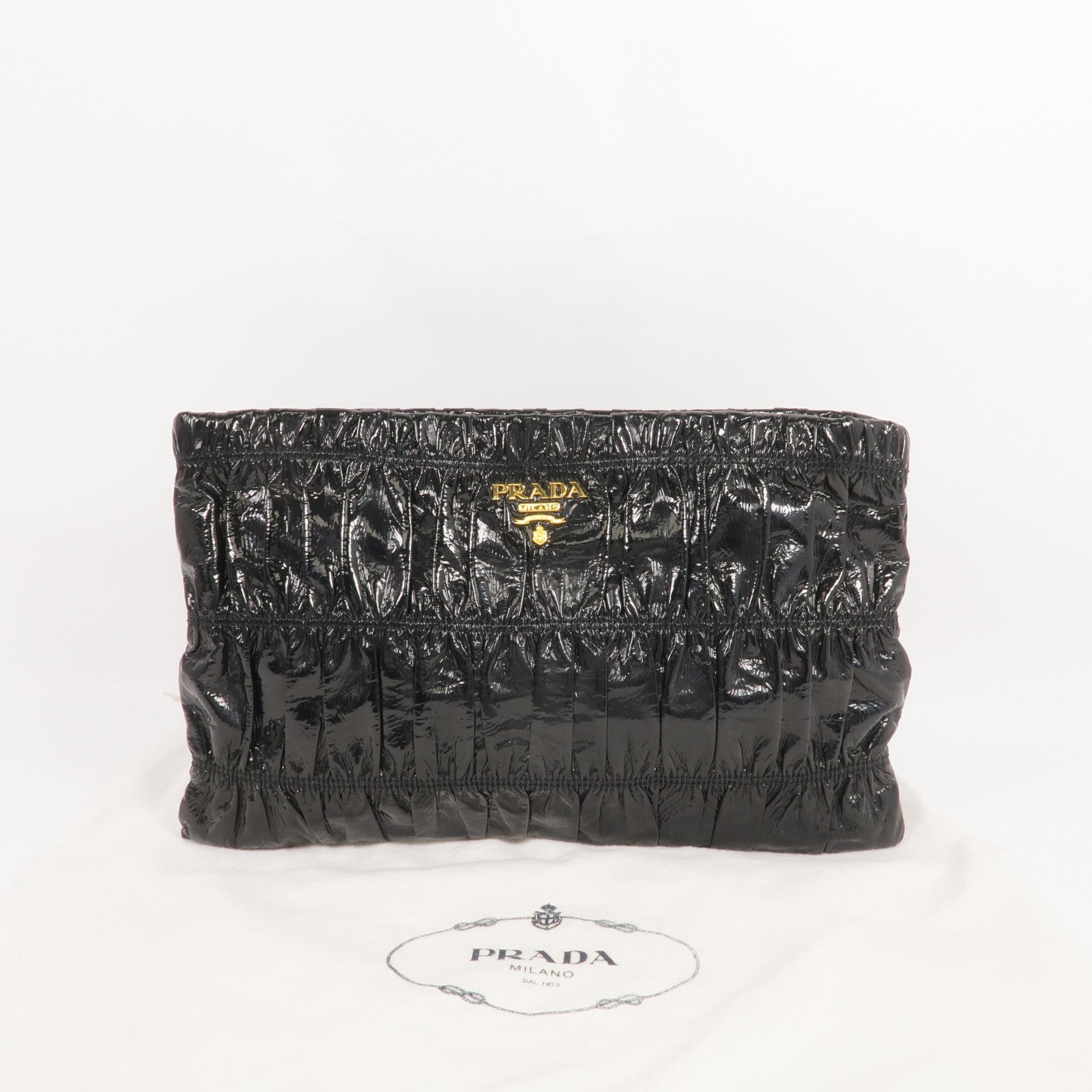 PRADA 漆皮皮革Clutch金扣手拿包