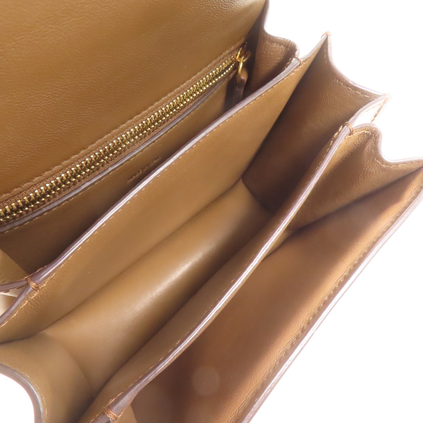 CELINE 牛皮皮革Classic Box金扣肩背袋
