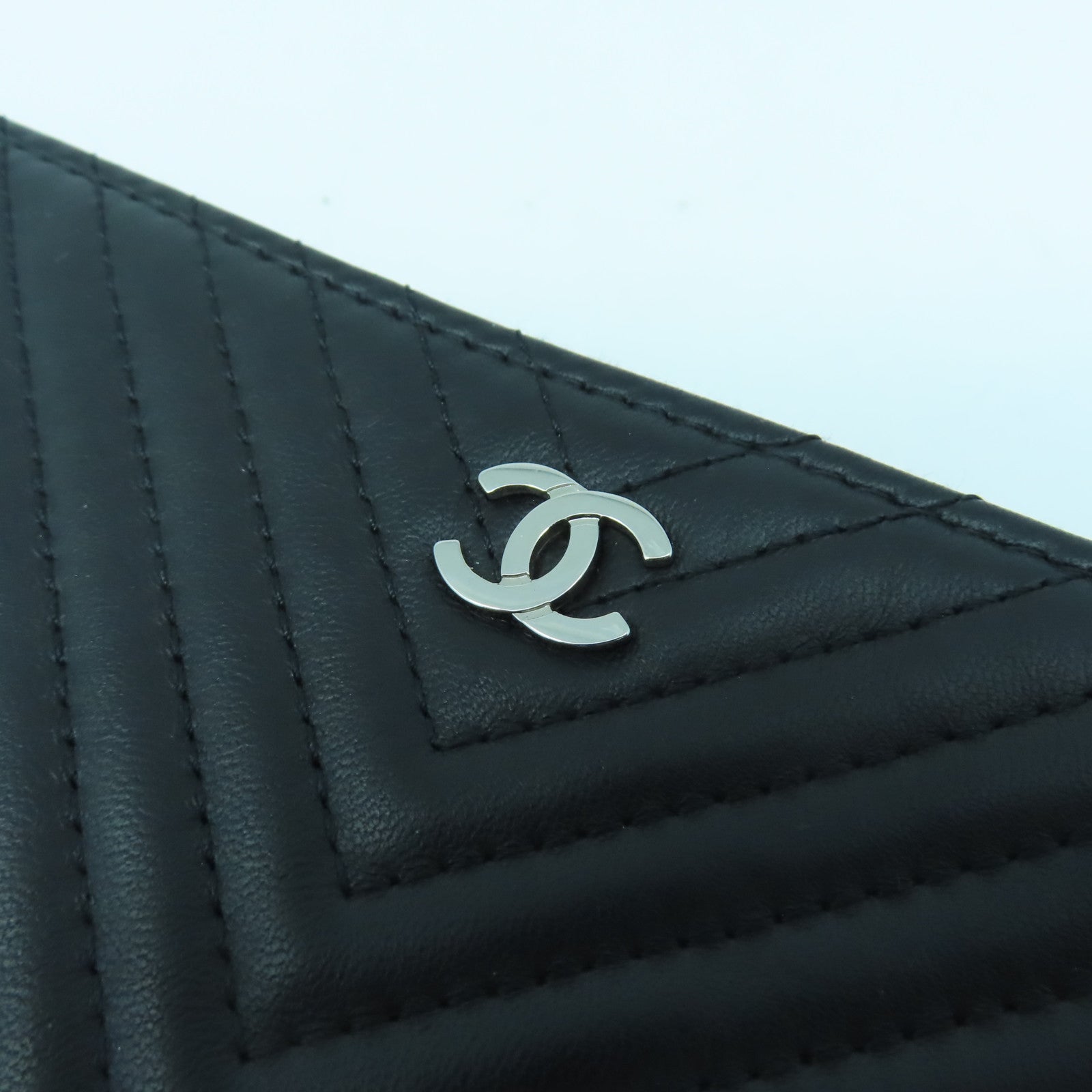 CHANEL 【激減優惠】斜紋羊皮皮革Clutch Bag銀扣手拿包黑色
