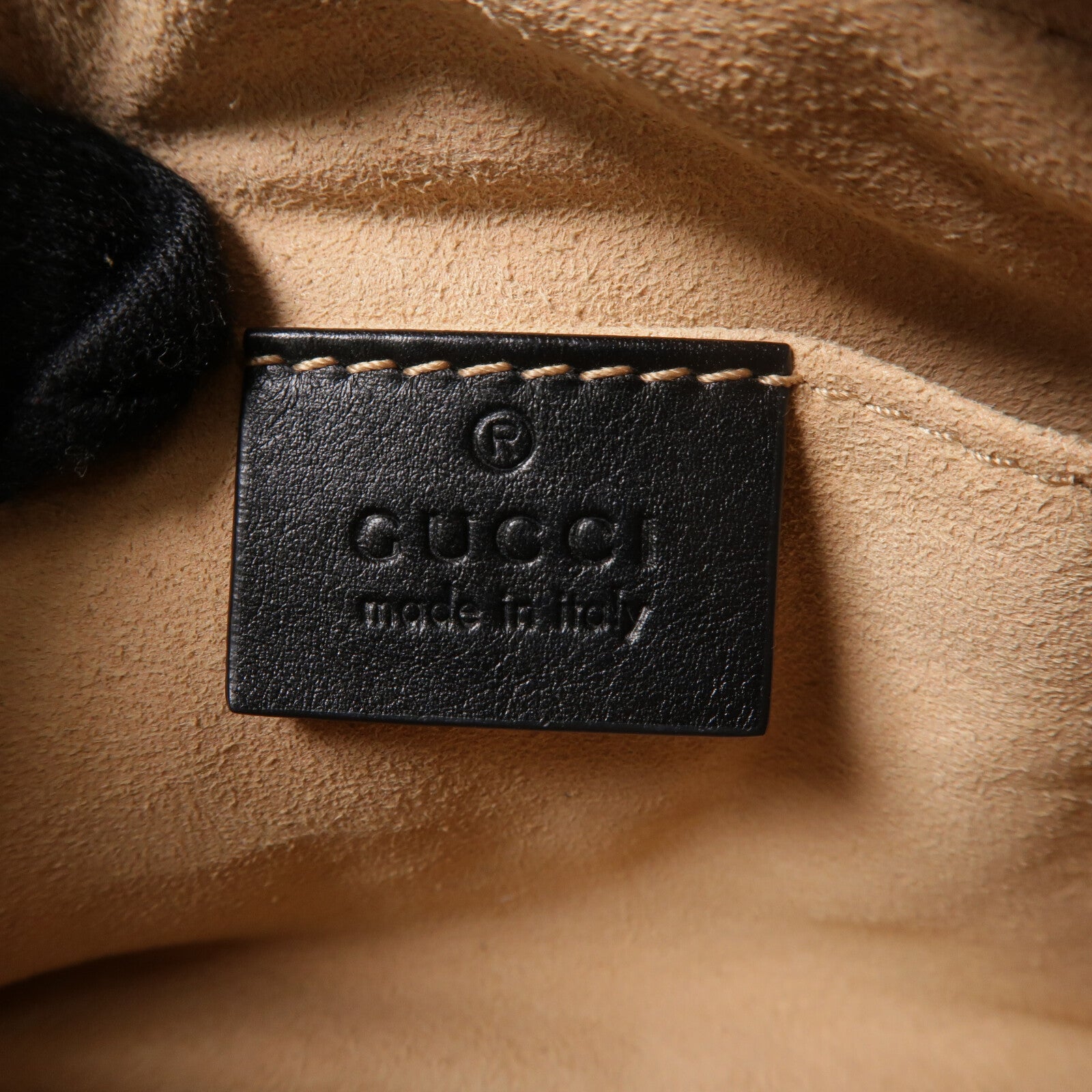GUCCI 羊皮皮革GG Marmont Mini鏈帶肩背袋