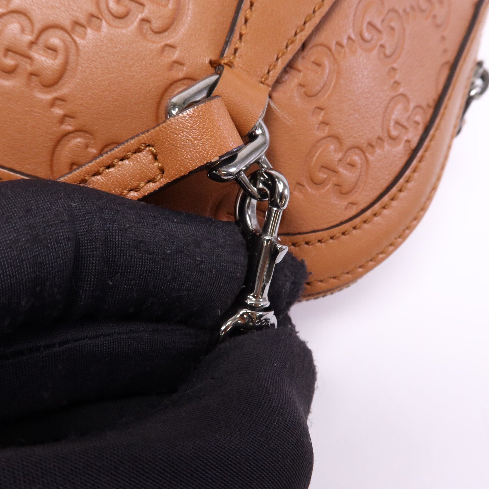 GUCCI 牛皮皮革Shoulder Bag銀扣肩背袋