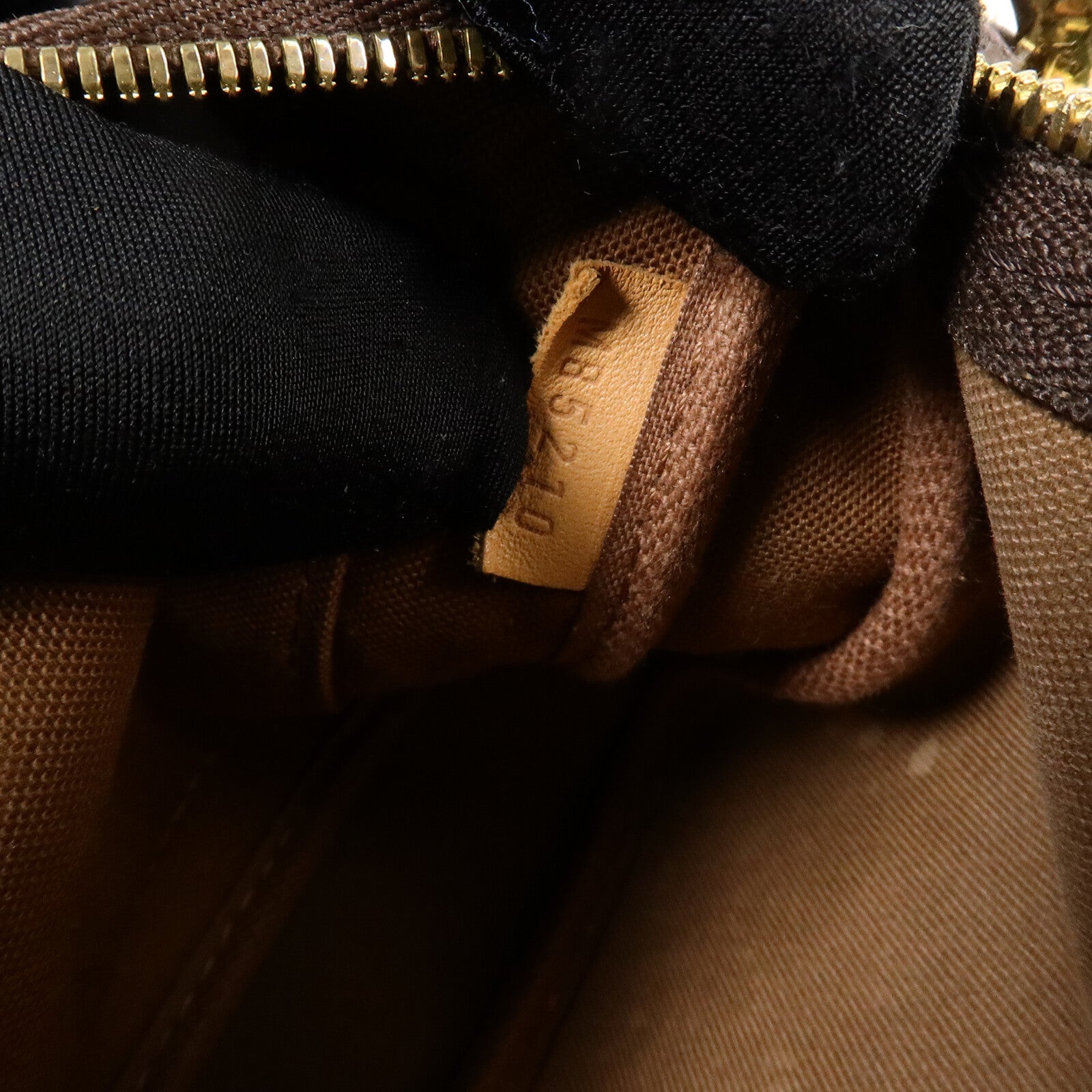 LOUIS VUITTON Monogram Multi Pochette Accessoires金扣肩背袋