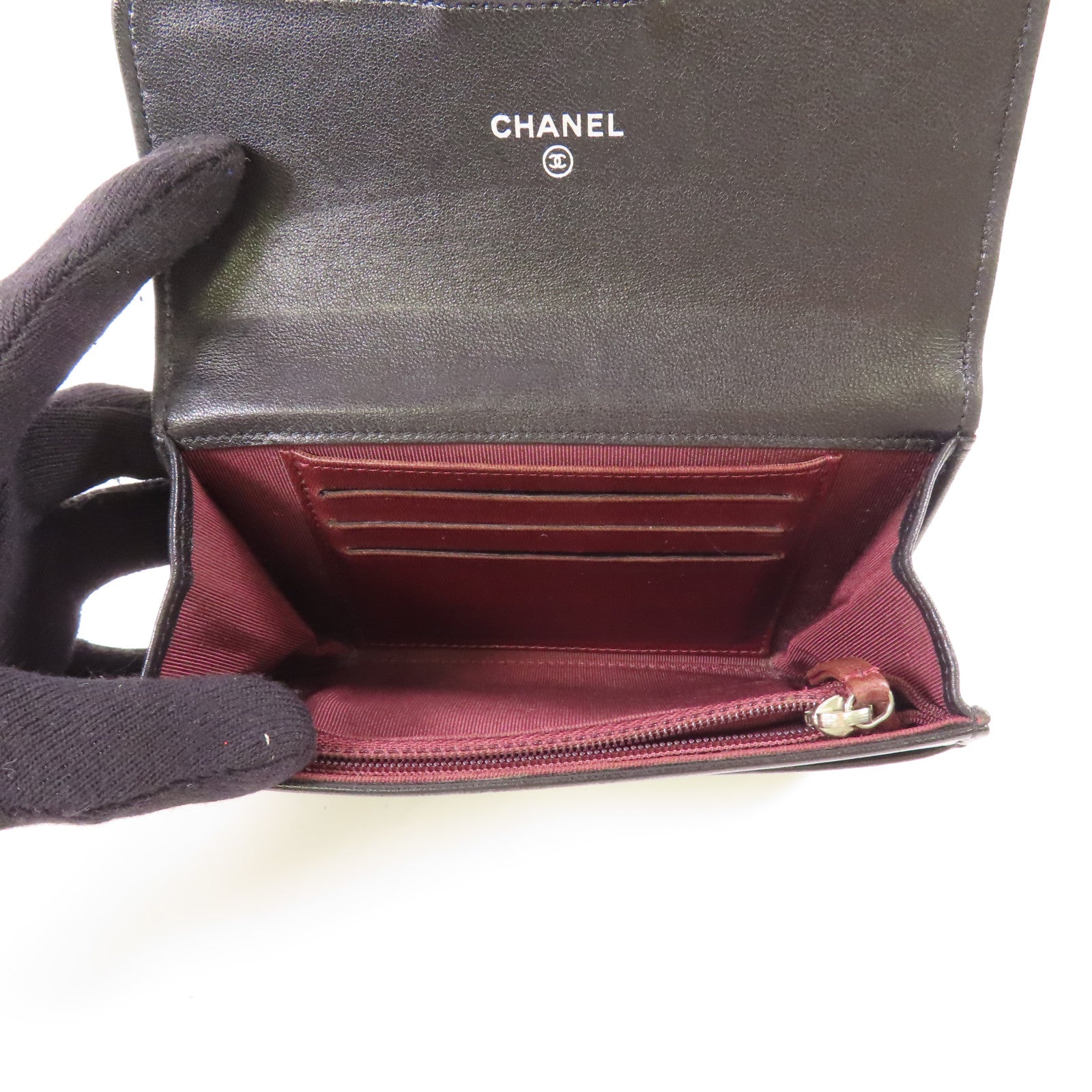 CHANEL 羊皮皮革Wallet銀扣錢包