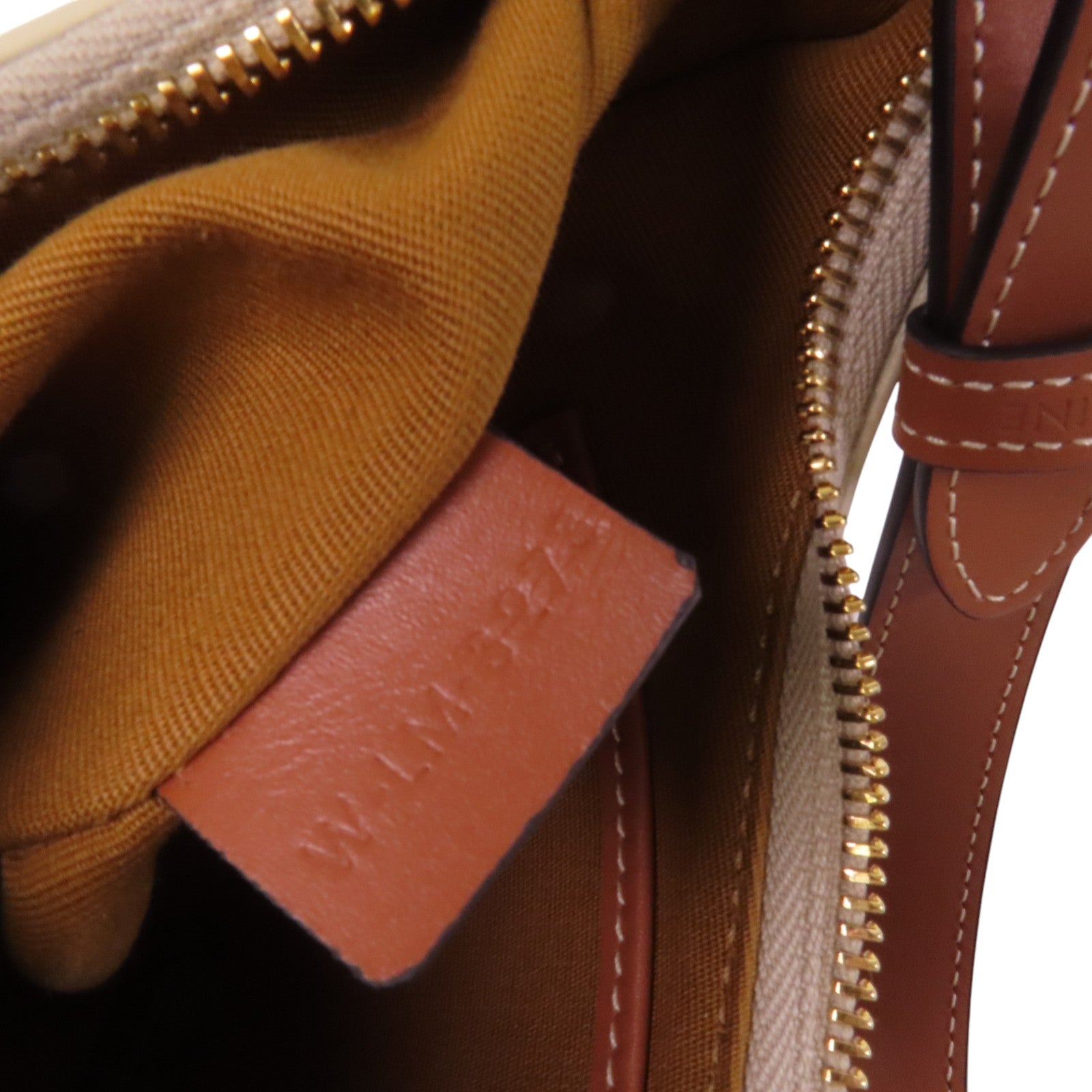 CELINE Trionphe塗層帆布Aca Medium Bag金扣肩背袋