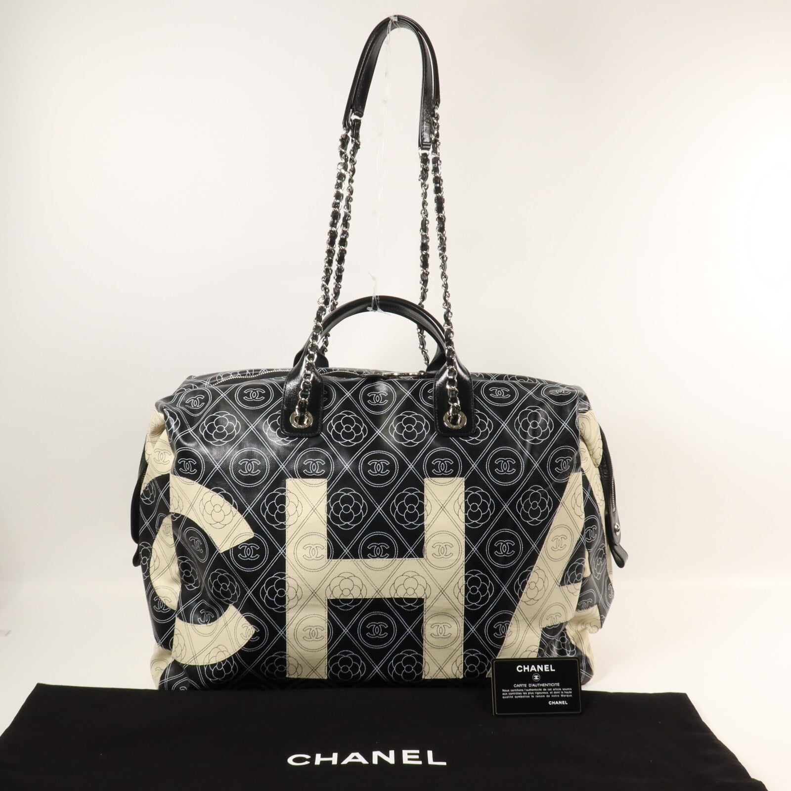 CHANEL 塗層帆布Maxi Bowling Bag鏈帶手挽肩背兩用袋