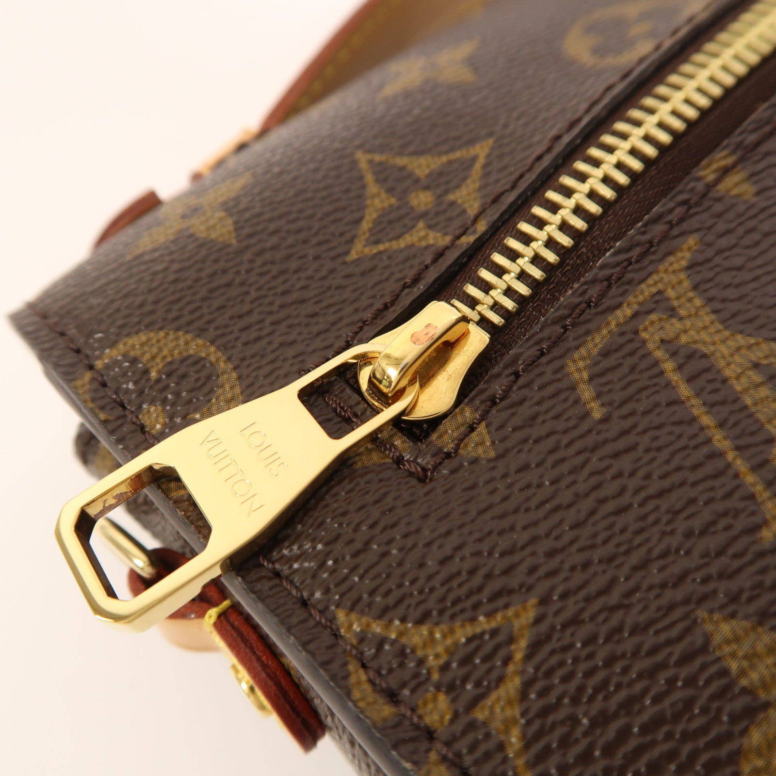 LOUIS VUITTON Monogram Pochette Metis MM金扣手挽肩背兩用袋