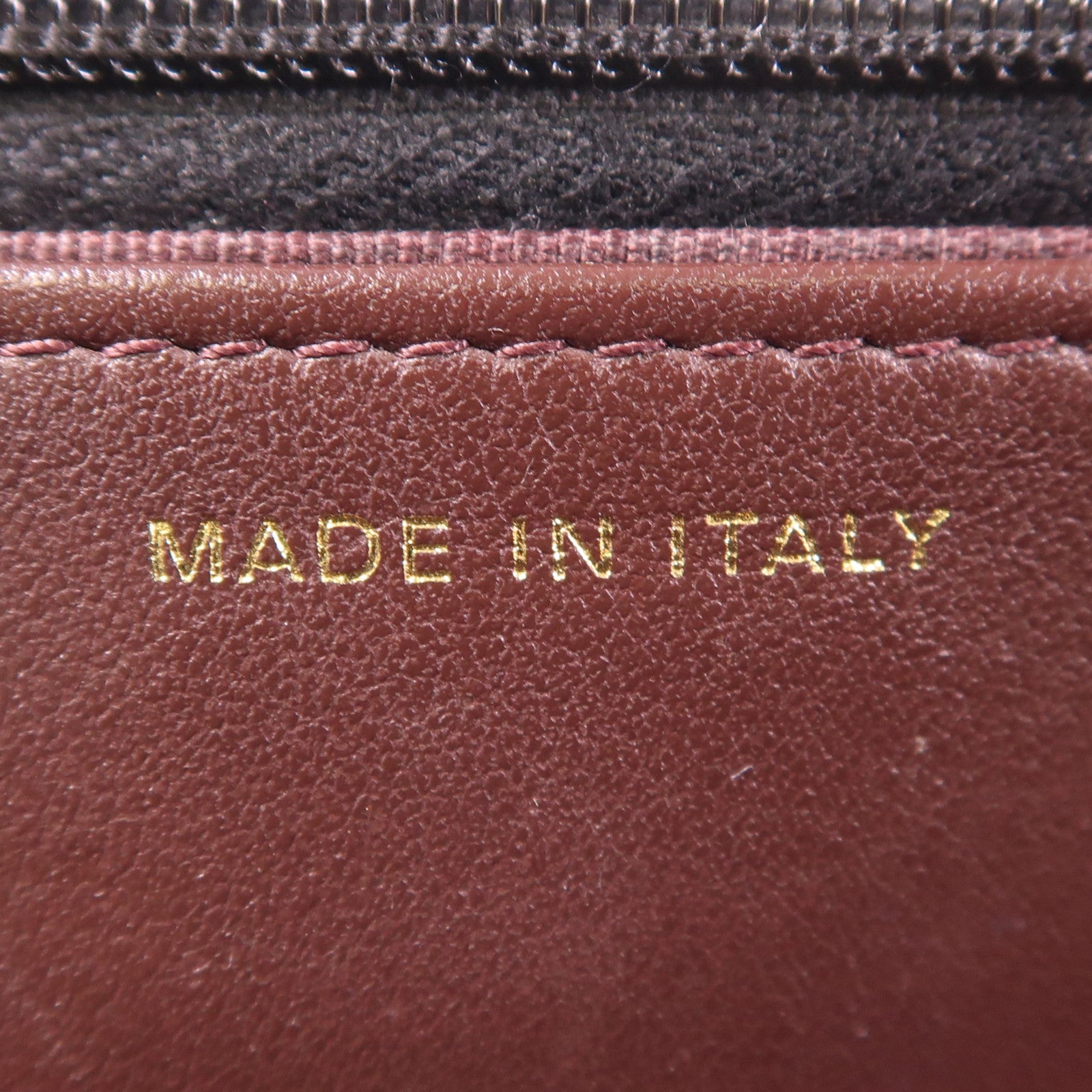 CHANEL 牛皮皮革WOC Wallet On Chain金扣鏈帶肩背袋