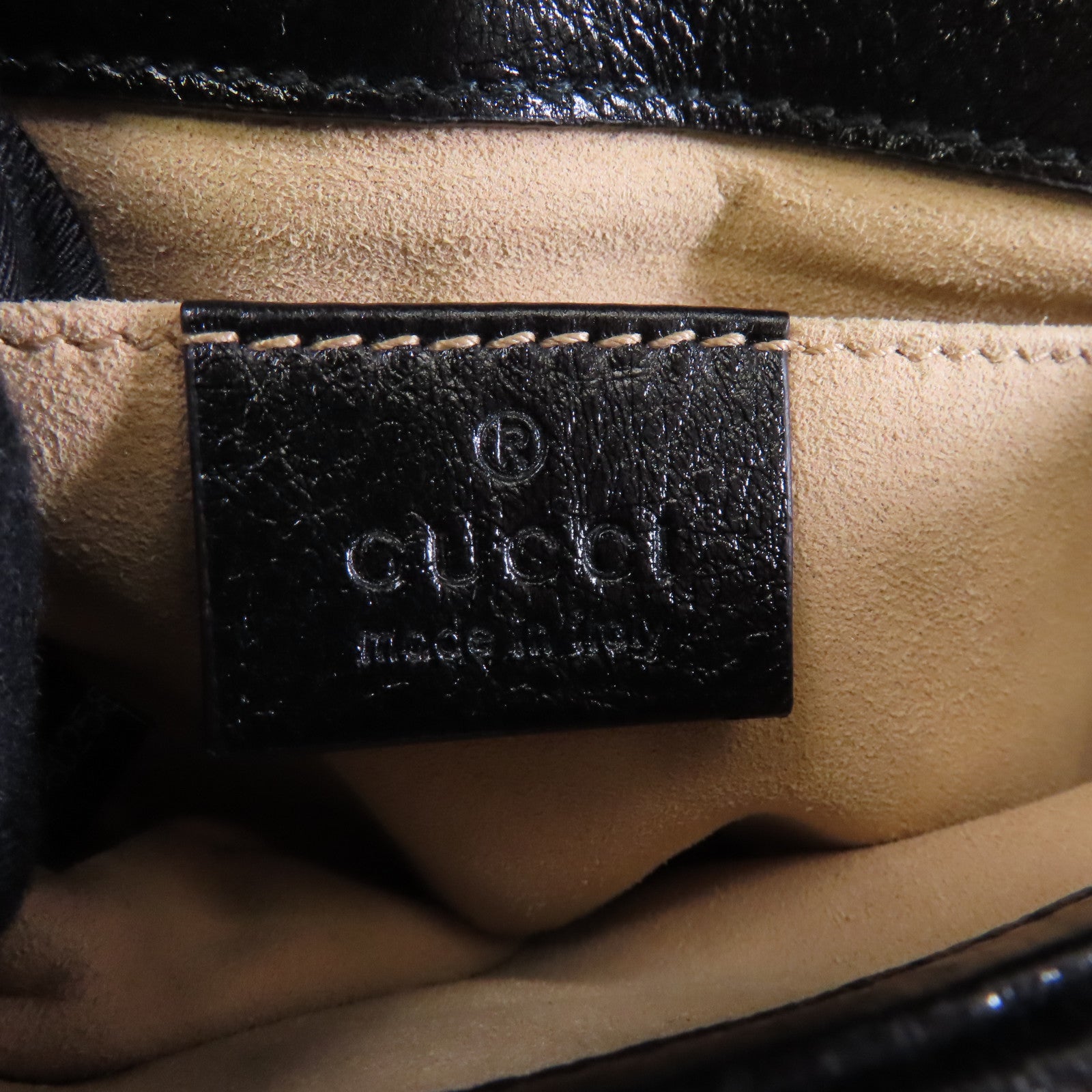 GUCCI 【激減優惠】牛皮皮革GG Marmont Waist Bag金扣腰包黑色