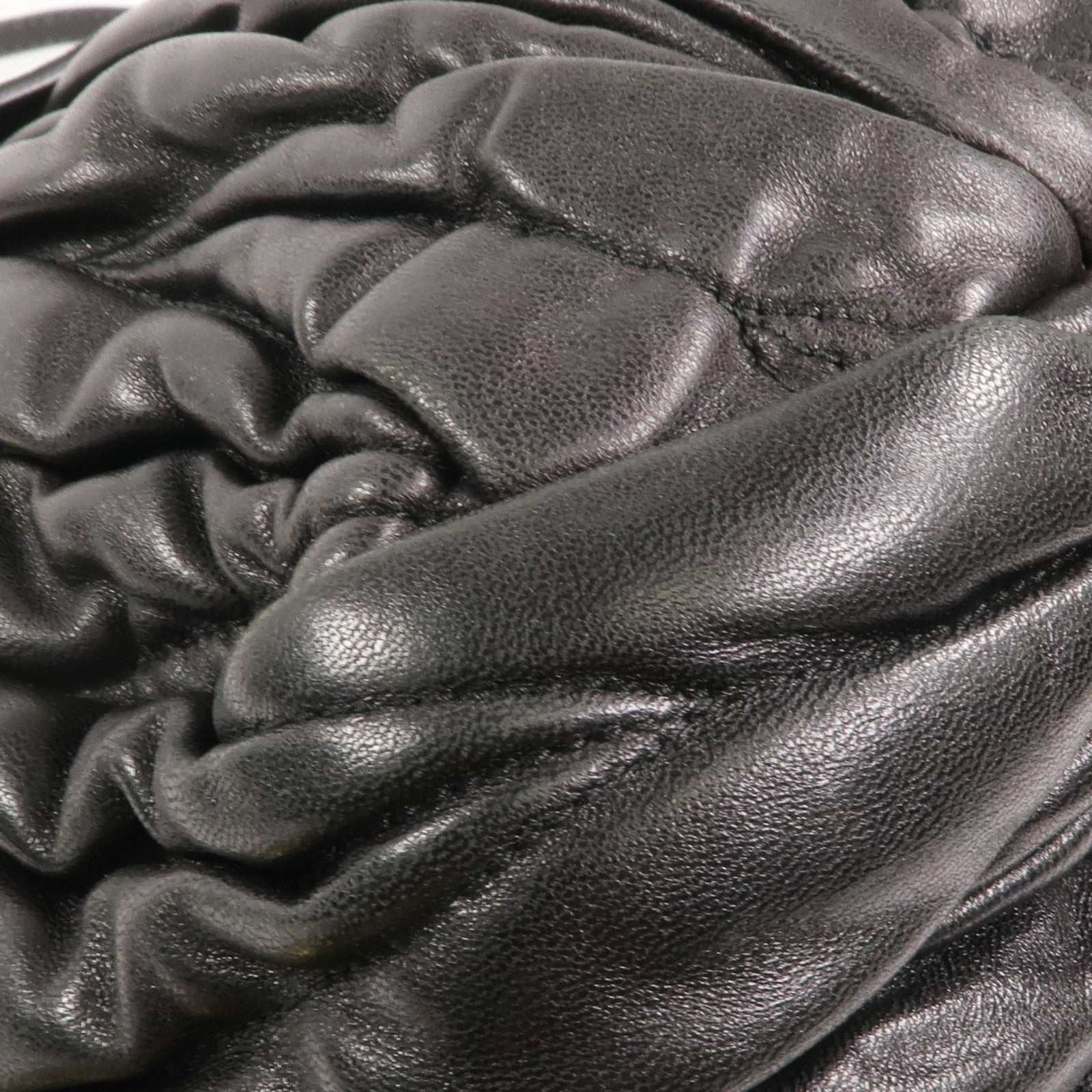 Miu Miu 羊皮皮革Chain Shoulder銀扣鏈帶肩背袋