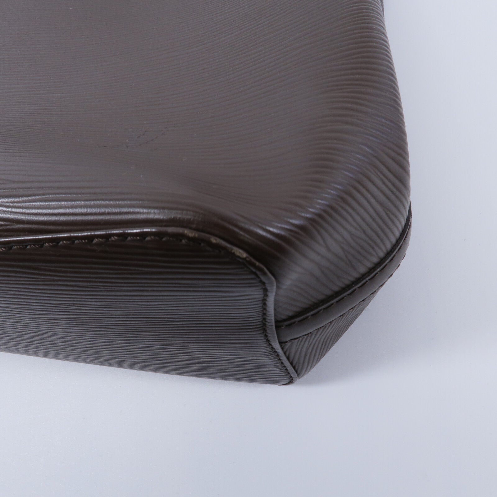 LOUIS VUITTON Epi Mandard MM肩背袋