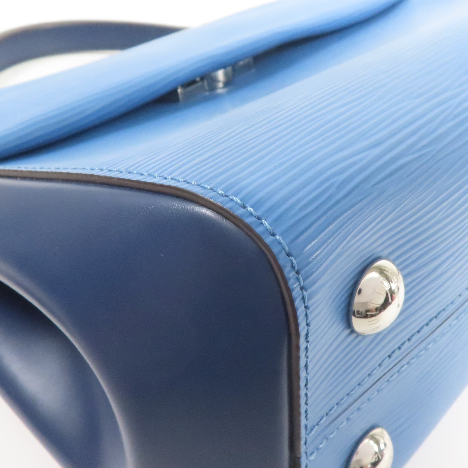 LOUIS VUITTON Epi Cluny銀扣手挽肩背兩用袋