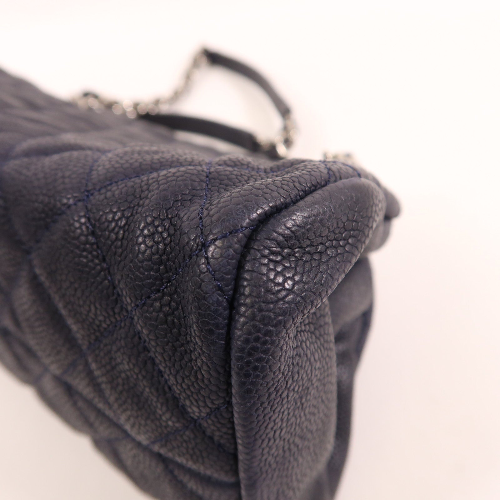 CHANEL 牛皮皮革Shoulder Bag銀扣鏈帶肩背袋