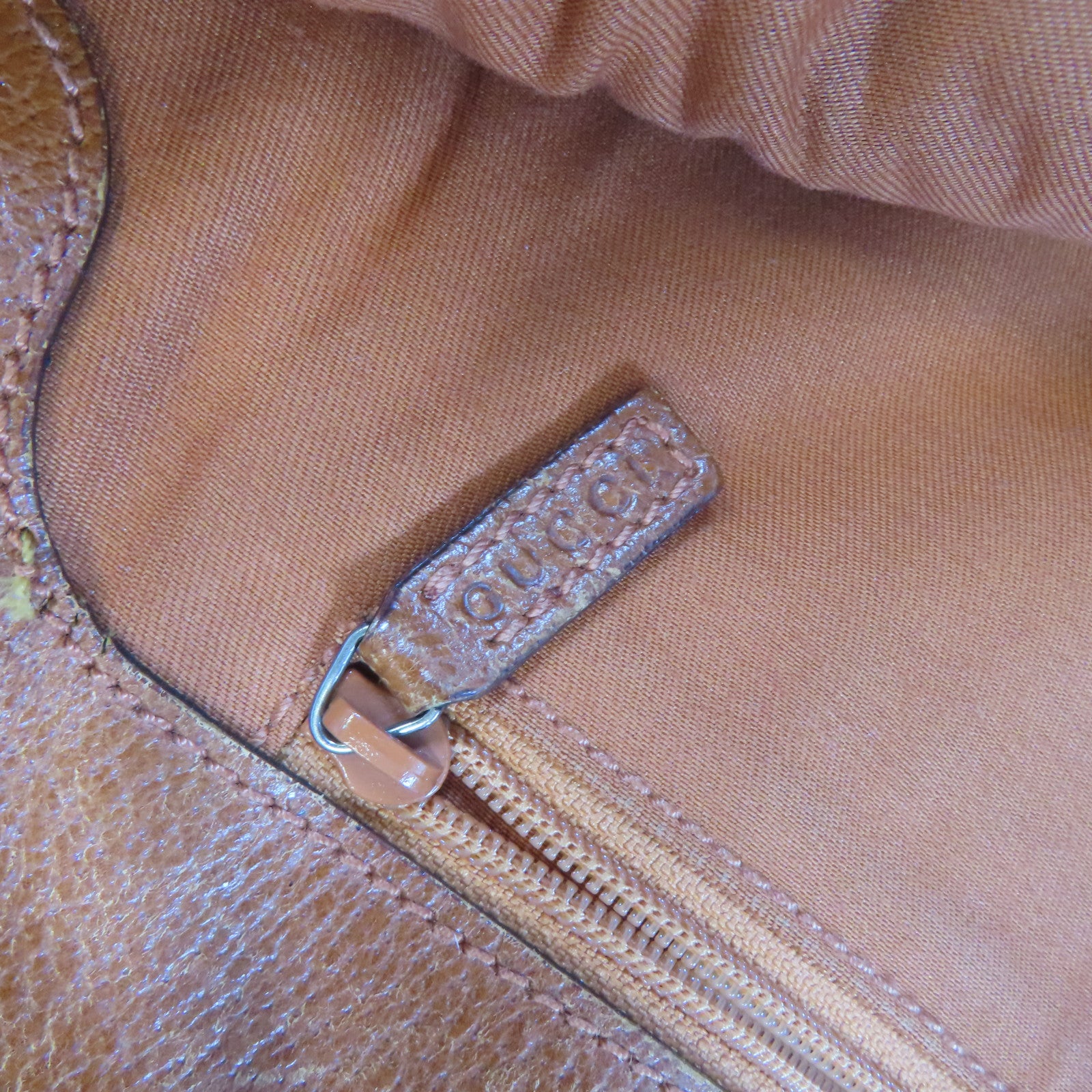GUCCI 帆布Shoulder Bag銀扣肩背袋啡色