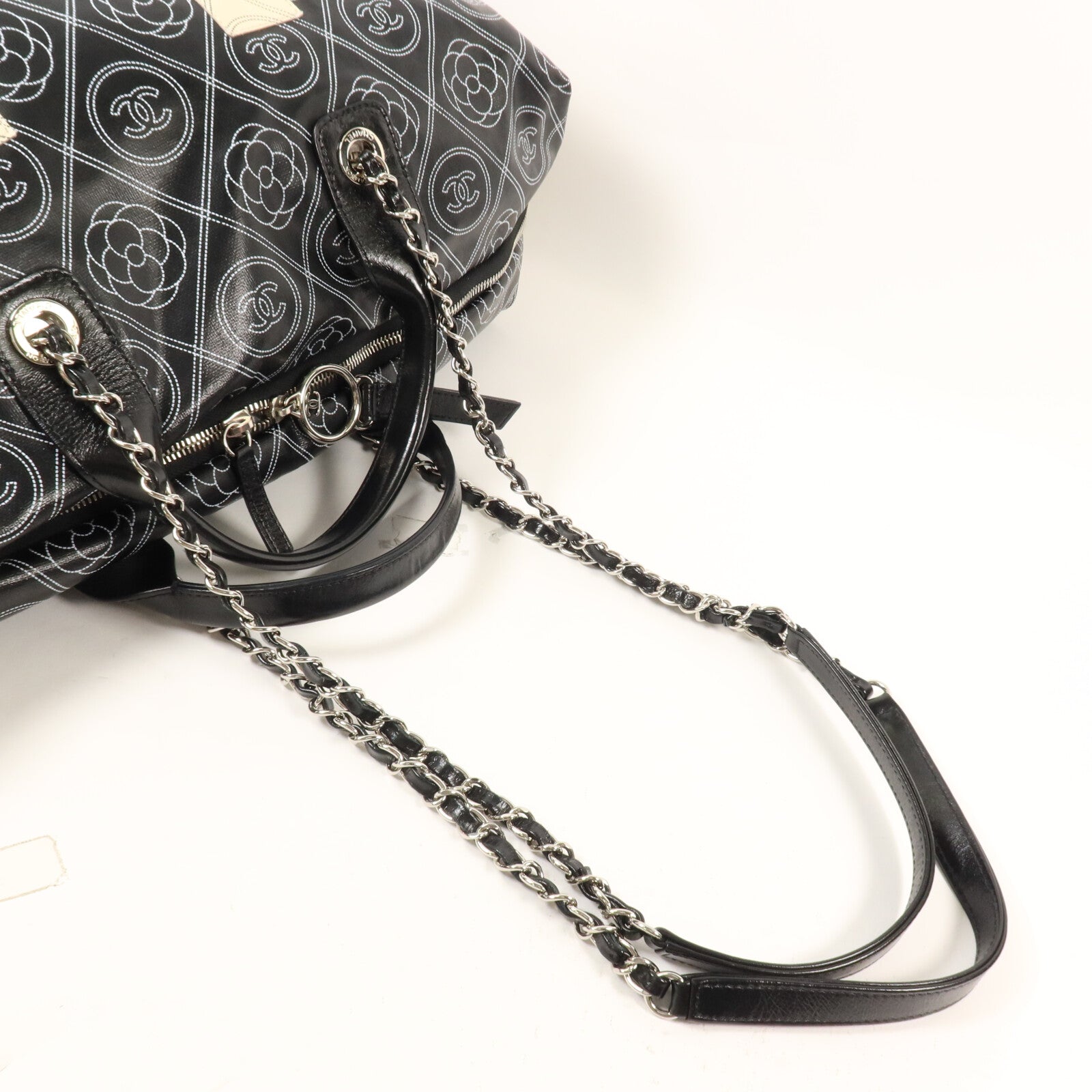 CHANEL 塗層帆布Maxi Bowling Bag鏈帶手挽肩背兩用袋