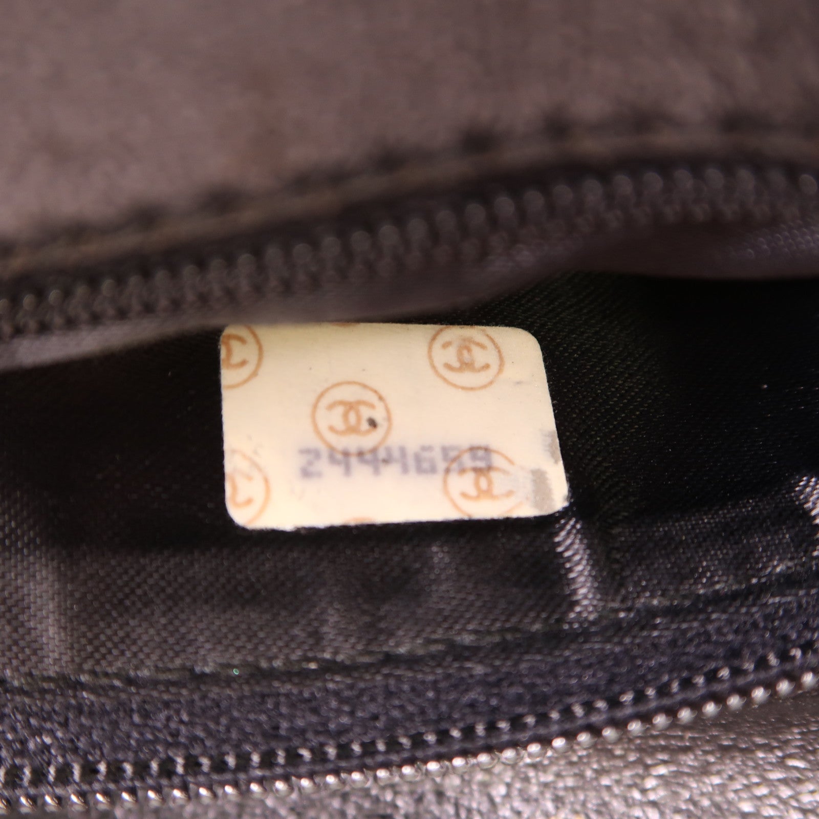 CHANEL 羊皮皮革Vintage Chain Shoulder金扣鏈帶肩背袋