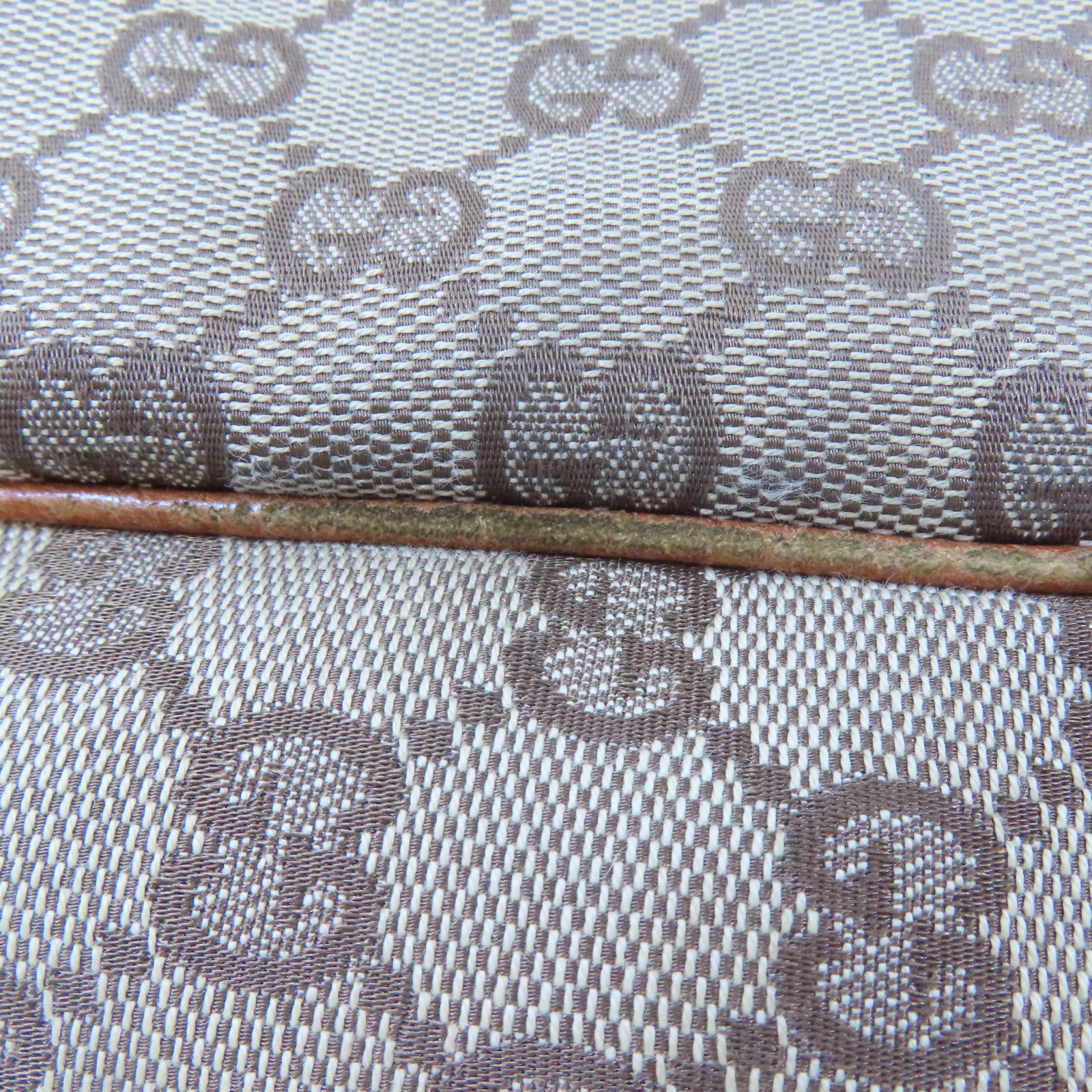 GUCCI 帆布Shoulder Bag銀扣肩背袋啡色